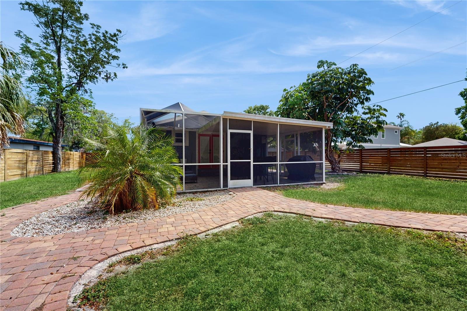 1202 E CARACAS ST, TAMPA, FL, 33603
