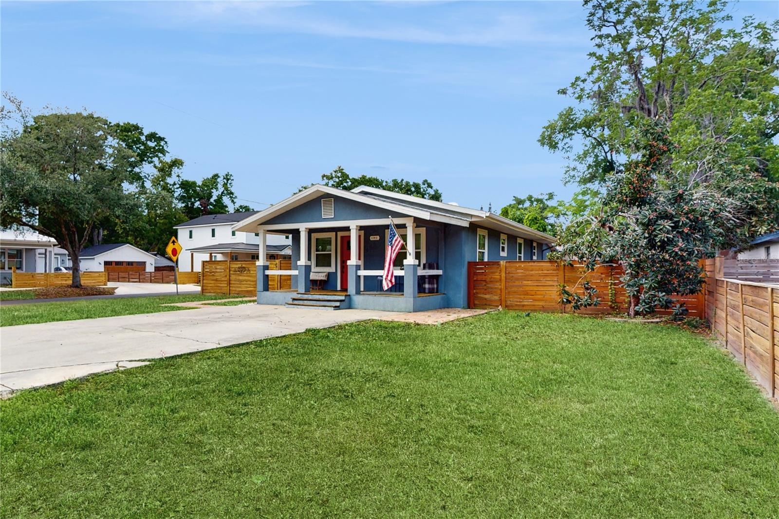 1202 E CARACAS ST, TAMPA, FL, 33603