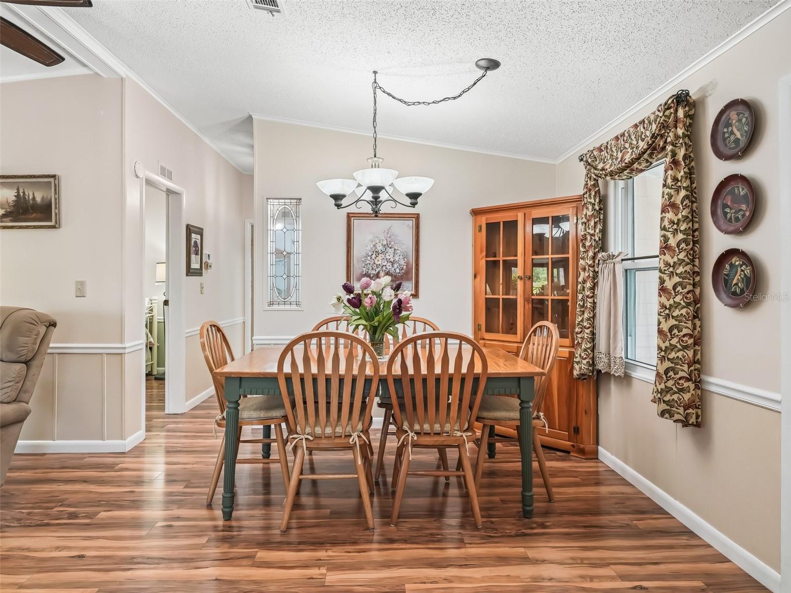 1003 PARKER PL, LADY LAKE, FL, 32159