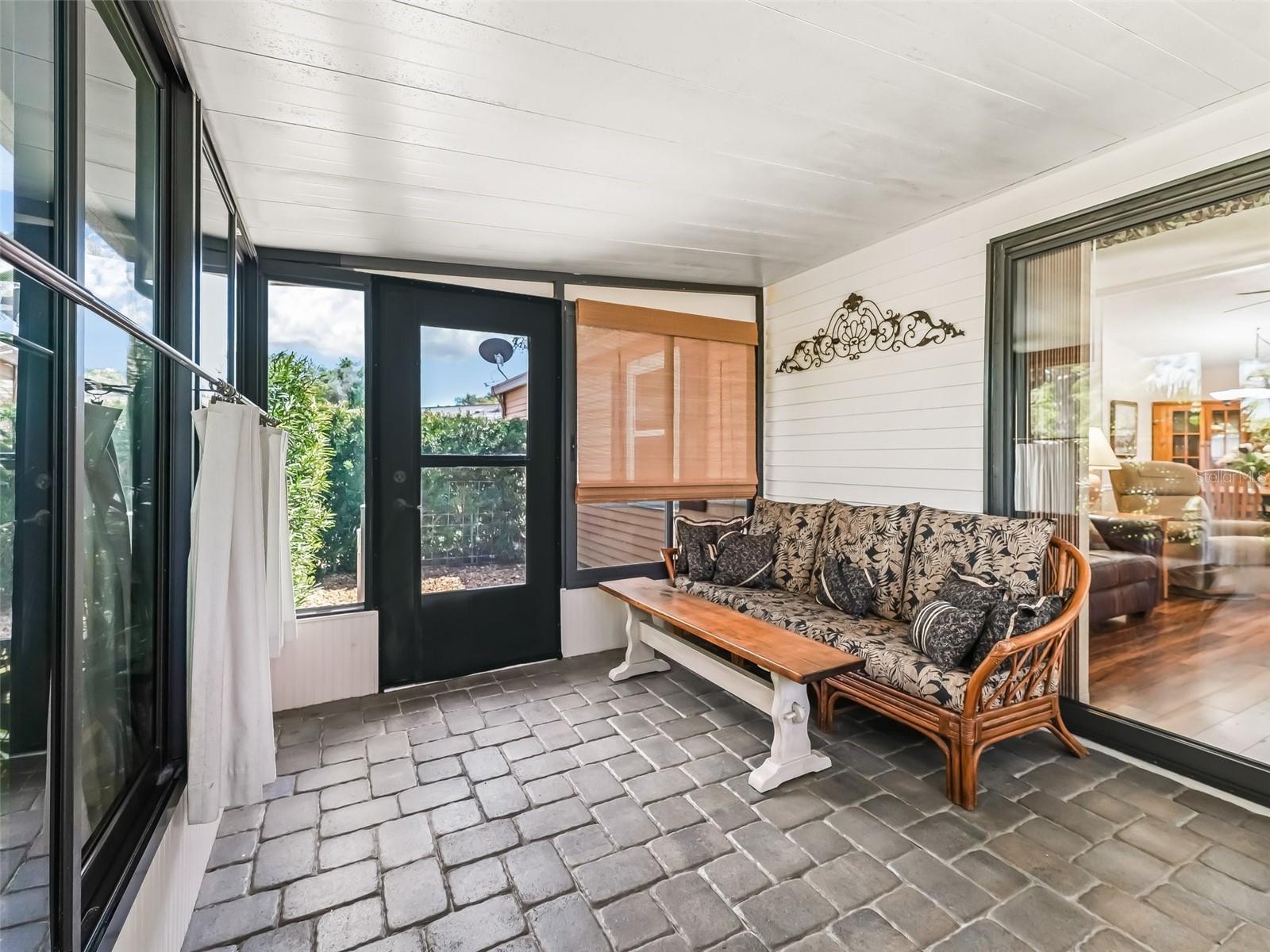 1003 PARKER PL, LADY LAKE, FL, 32159