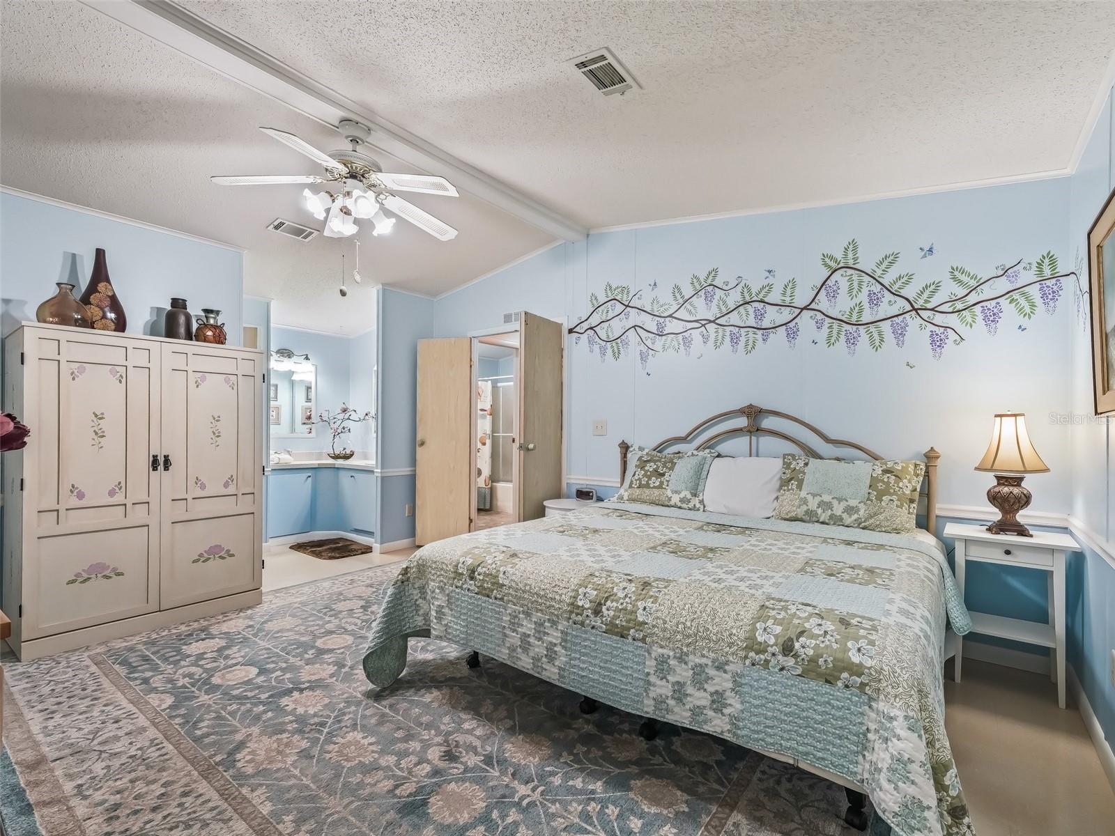 1003 PARKER PL, LADY LAKE, FL, 32159