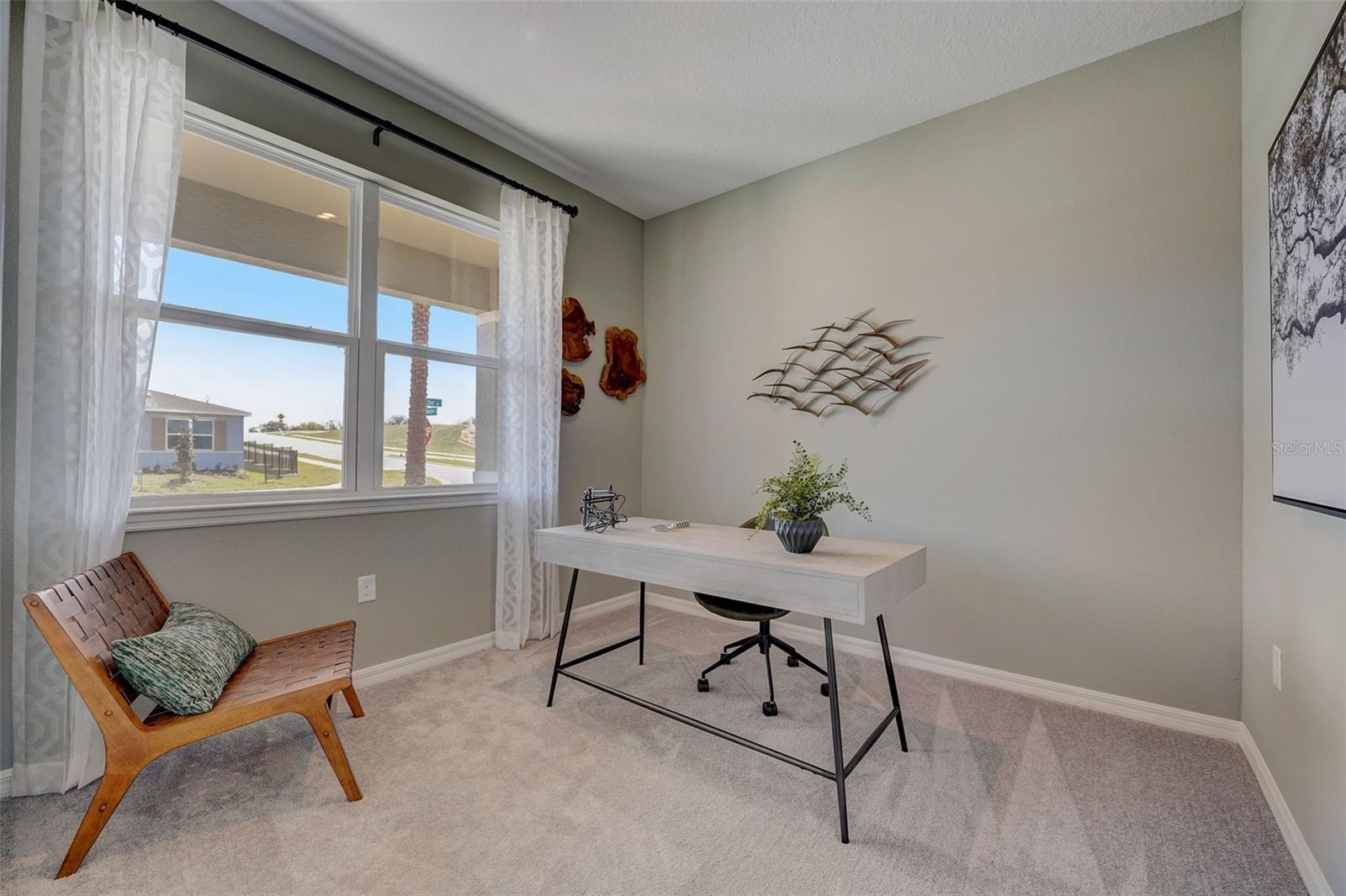 391 SHOREVIEW SANDS AVE, MASCOTTE, FL, 34753