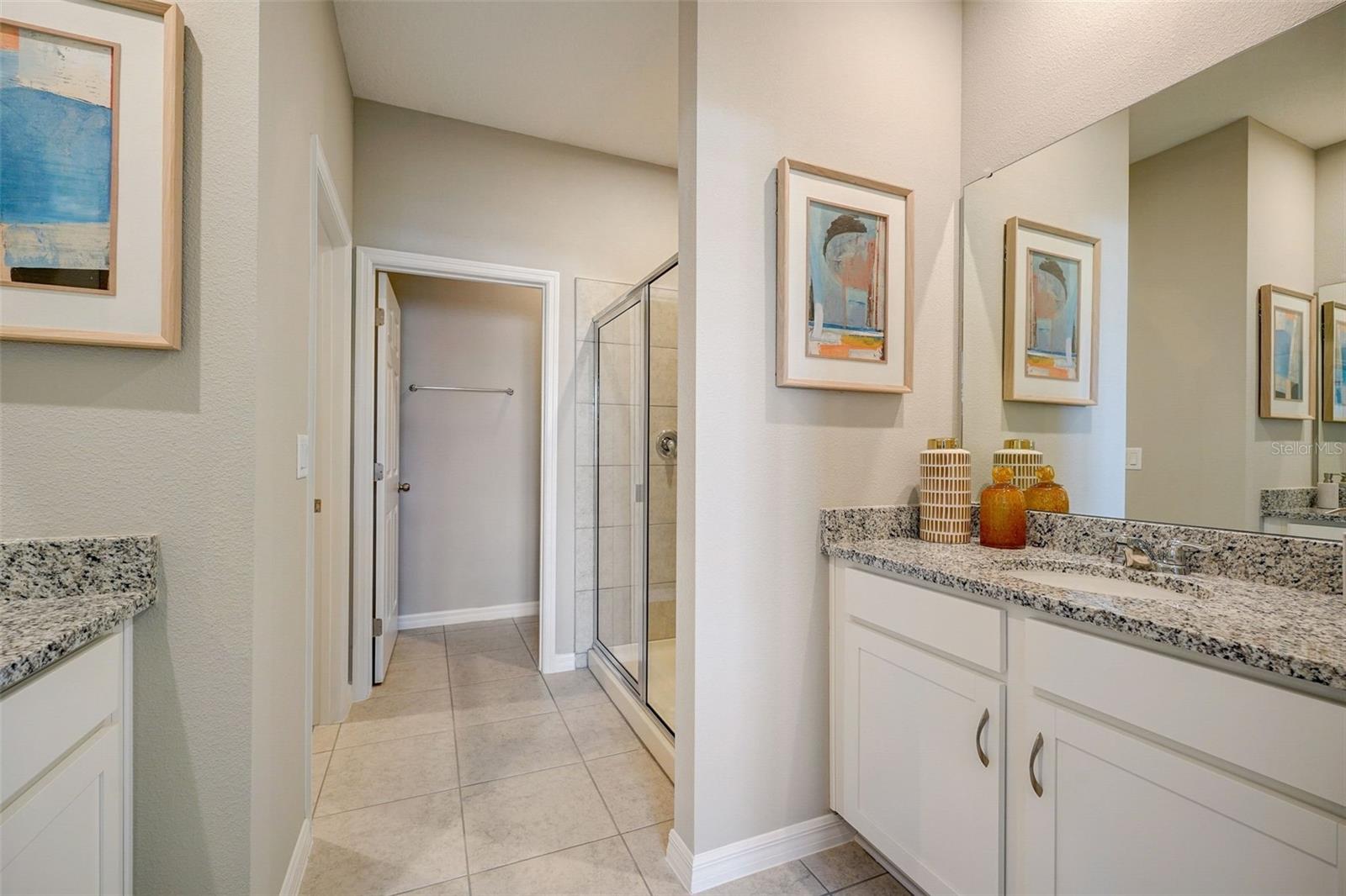 391 SHOREVIEW SANDS AVE, MASCOTTE, FL, 34753