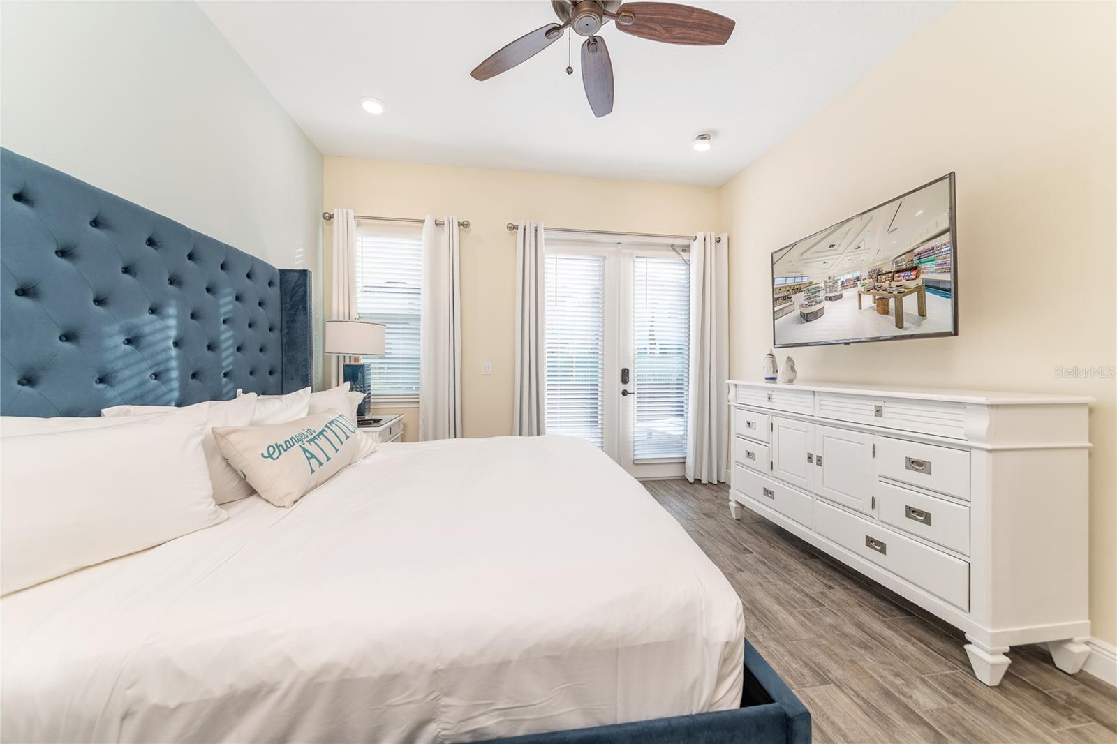 8056 LOST SHAKER LN, KISSIMMEE, FL, 34747
