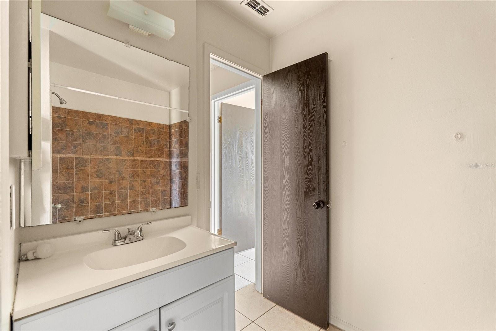 3166 CANBY DR, DELTONA, FL, 32738