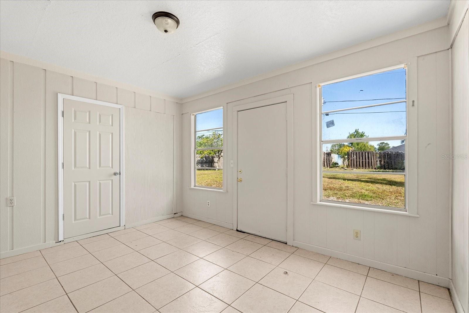 3166 CANBY DR, DELTONA, FL, 32738