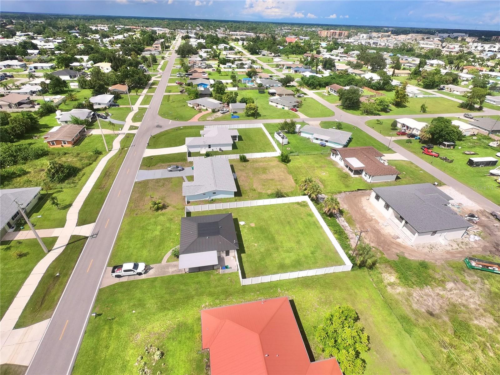 3324 PORT CHARLOTTE BLVD, PORT CHARLOTTE, FL, 33952