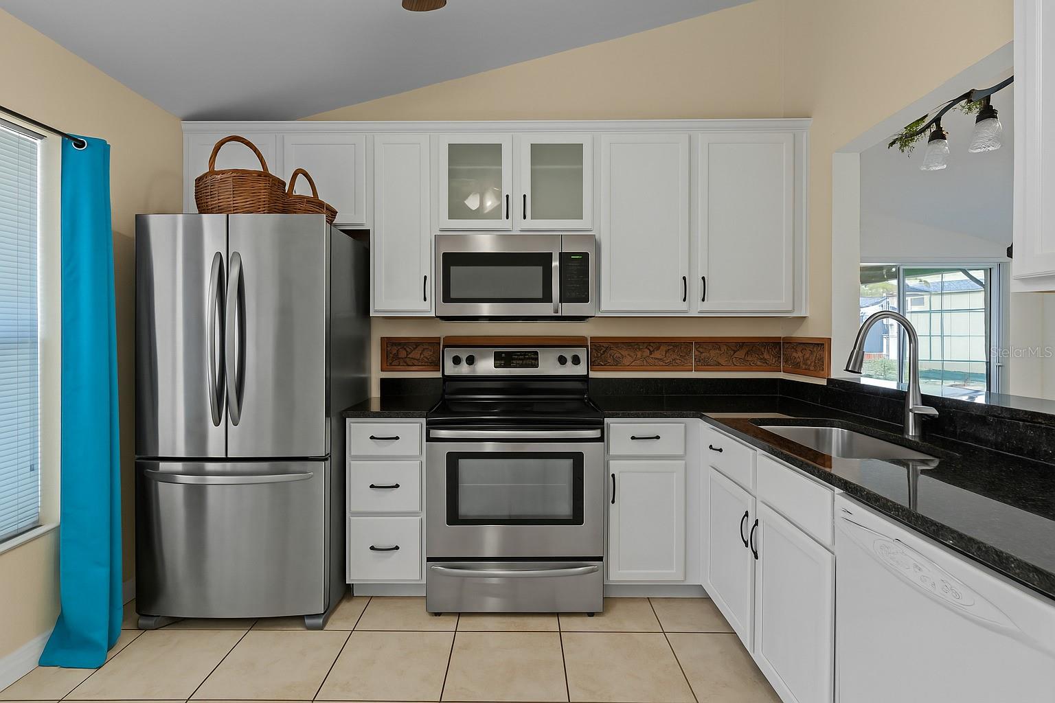 1607 TROPICANA WAY, VALRICO, FL, 33594