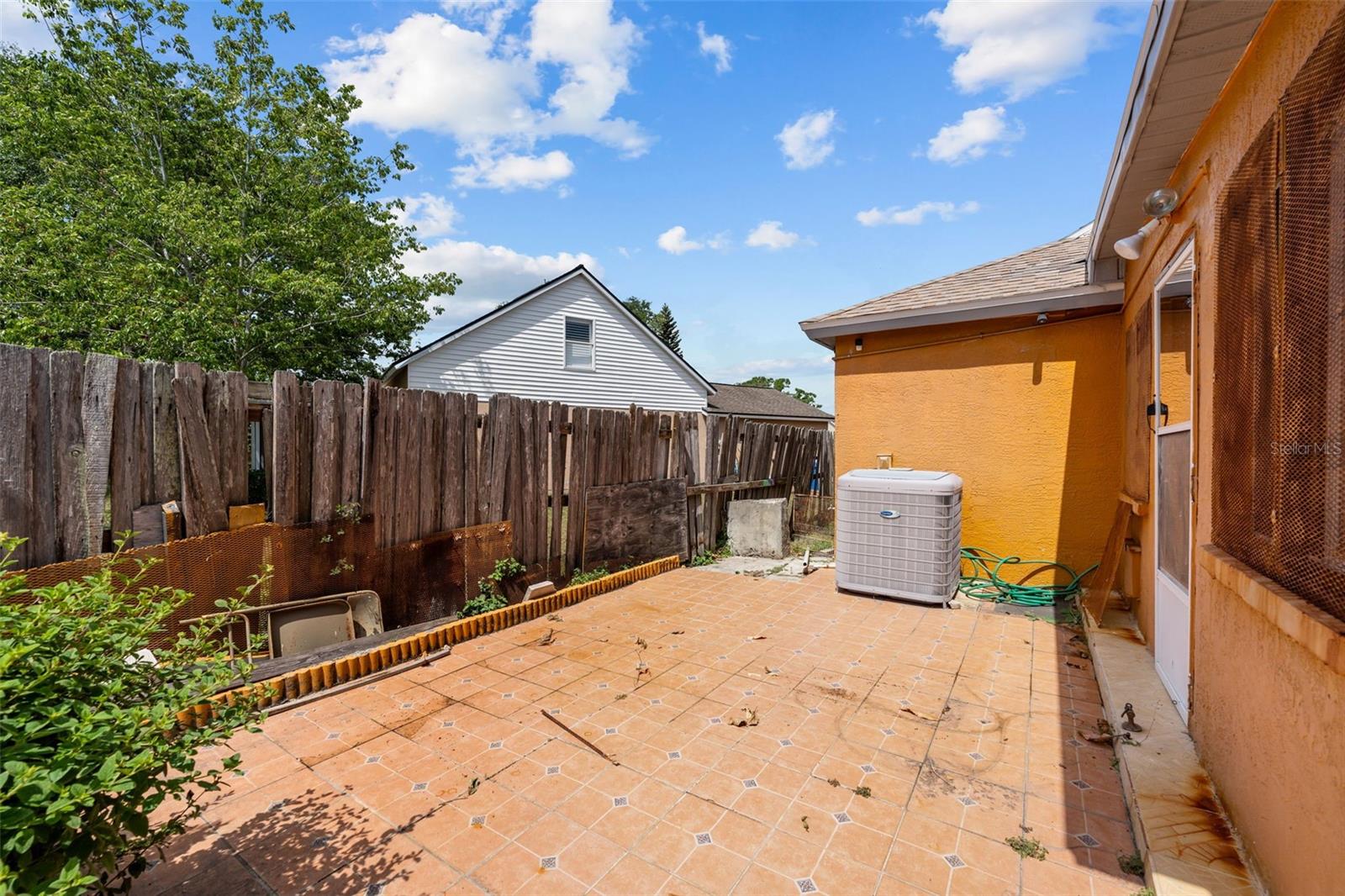1607 TROPICANA WAY, VALRICO, FL, 33594