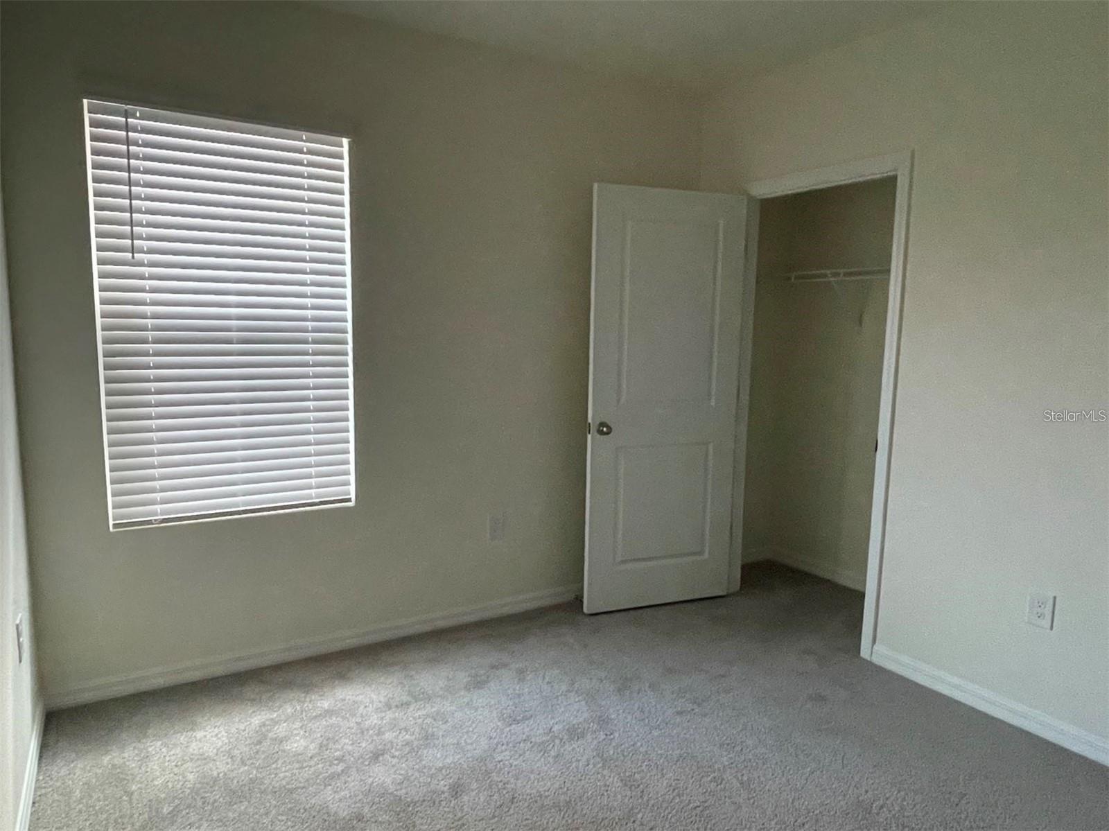 5526 OXFORD GRAY RD, WESLEY CHAPEL, FL, 33545