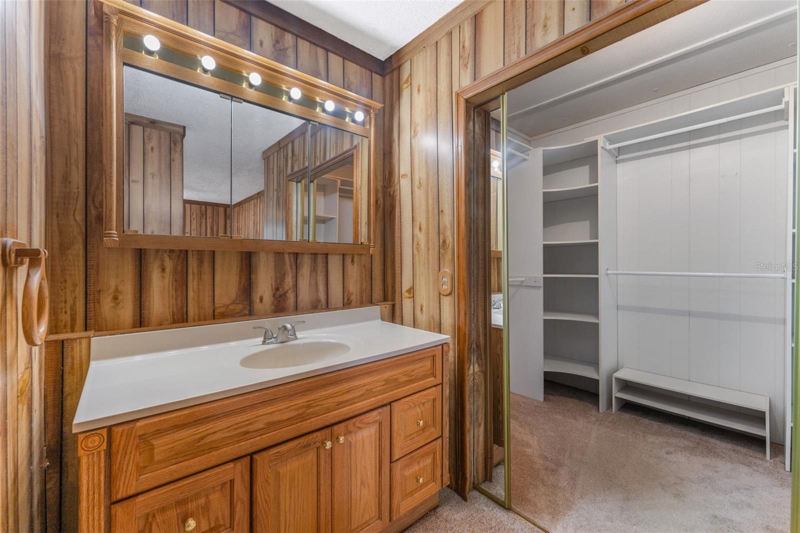 21851 HALE RD, LAND O LAKES, FL, 34639