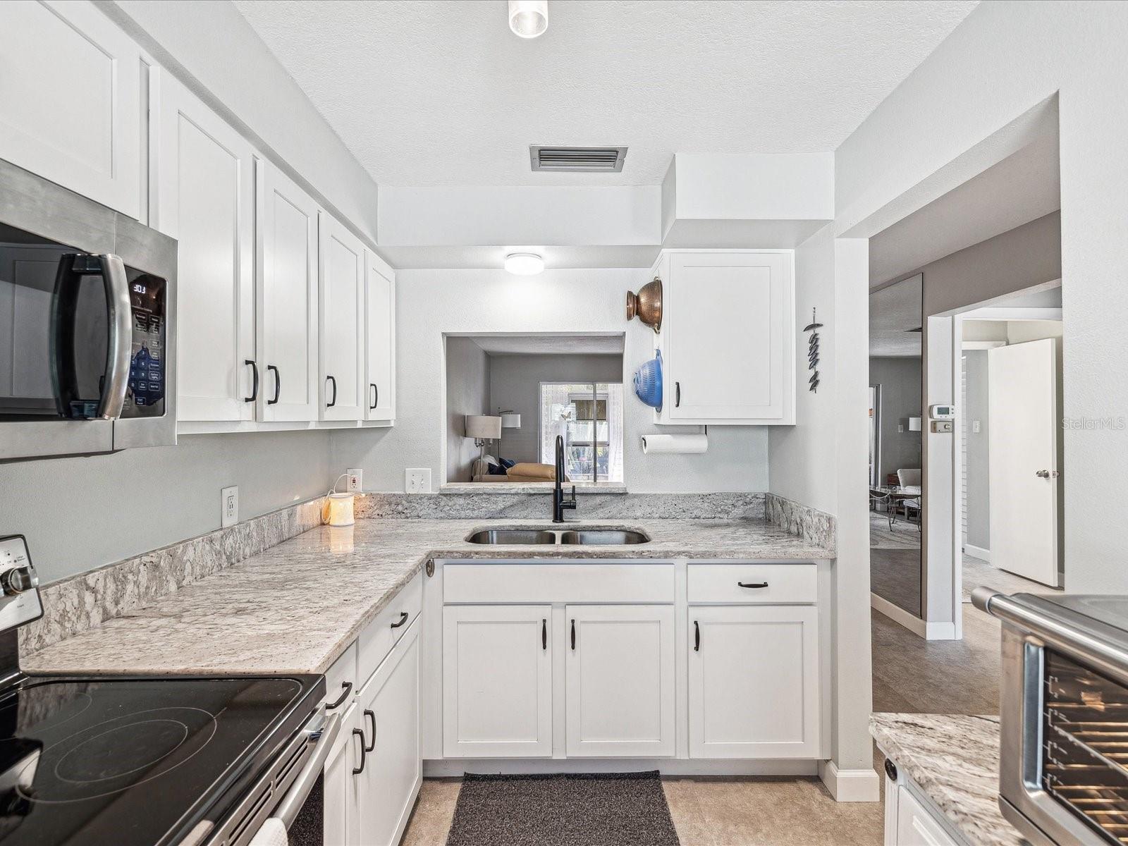 3681 TROPHY BLVD #6, NEW PORT RICHEY, FL, 34655