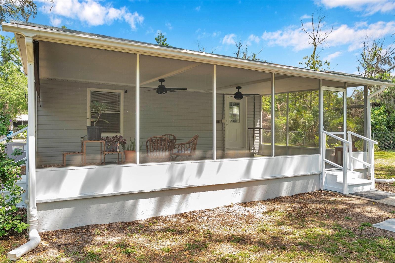 2838 N VALRICO RD, SEFFNER, FL, 33584