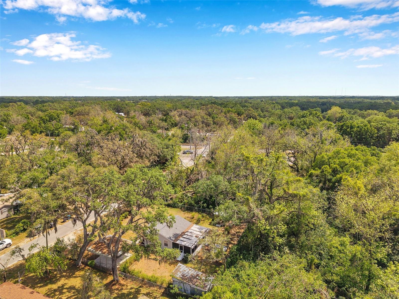 2838 N VALRICO RD, SEFFNER, FL, 33584