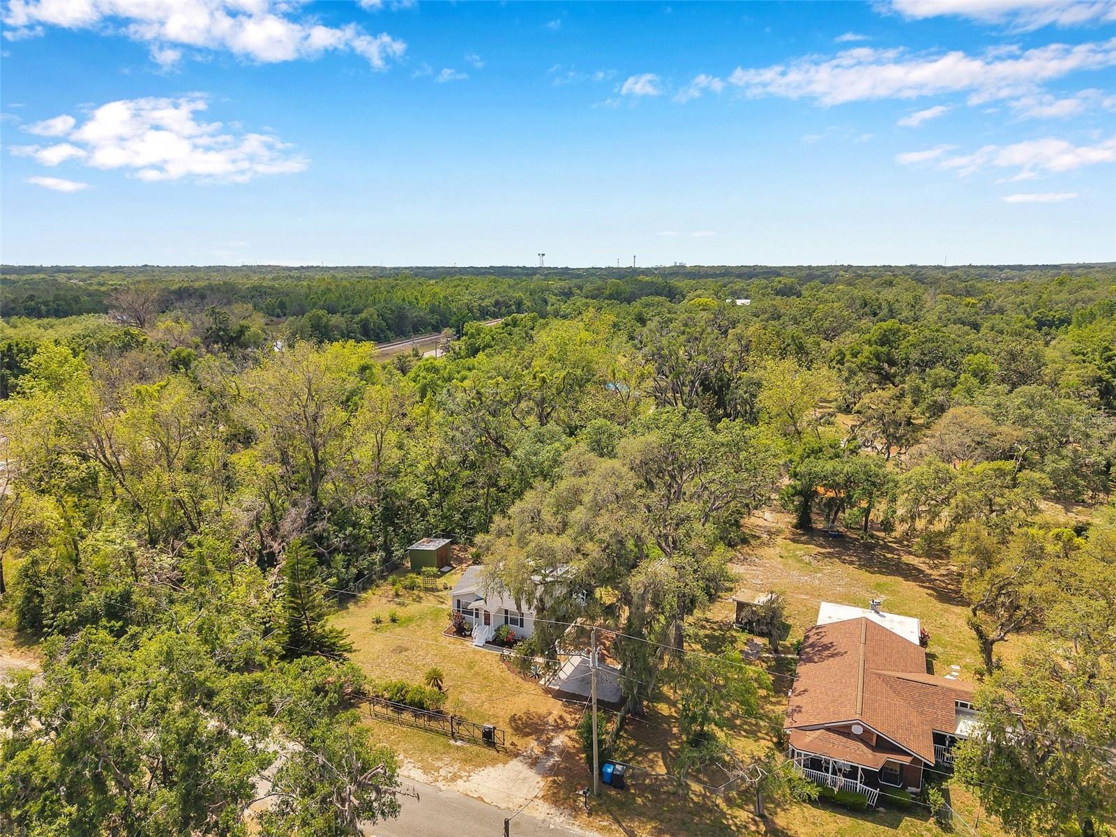 2838 N VALRICO RD, SEFFNER, FL, 33584