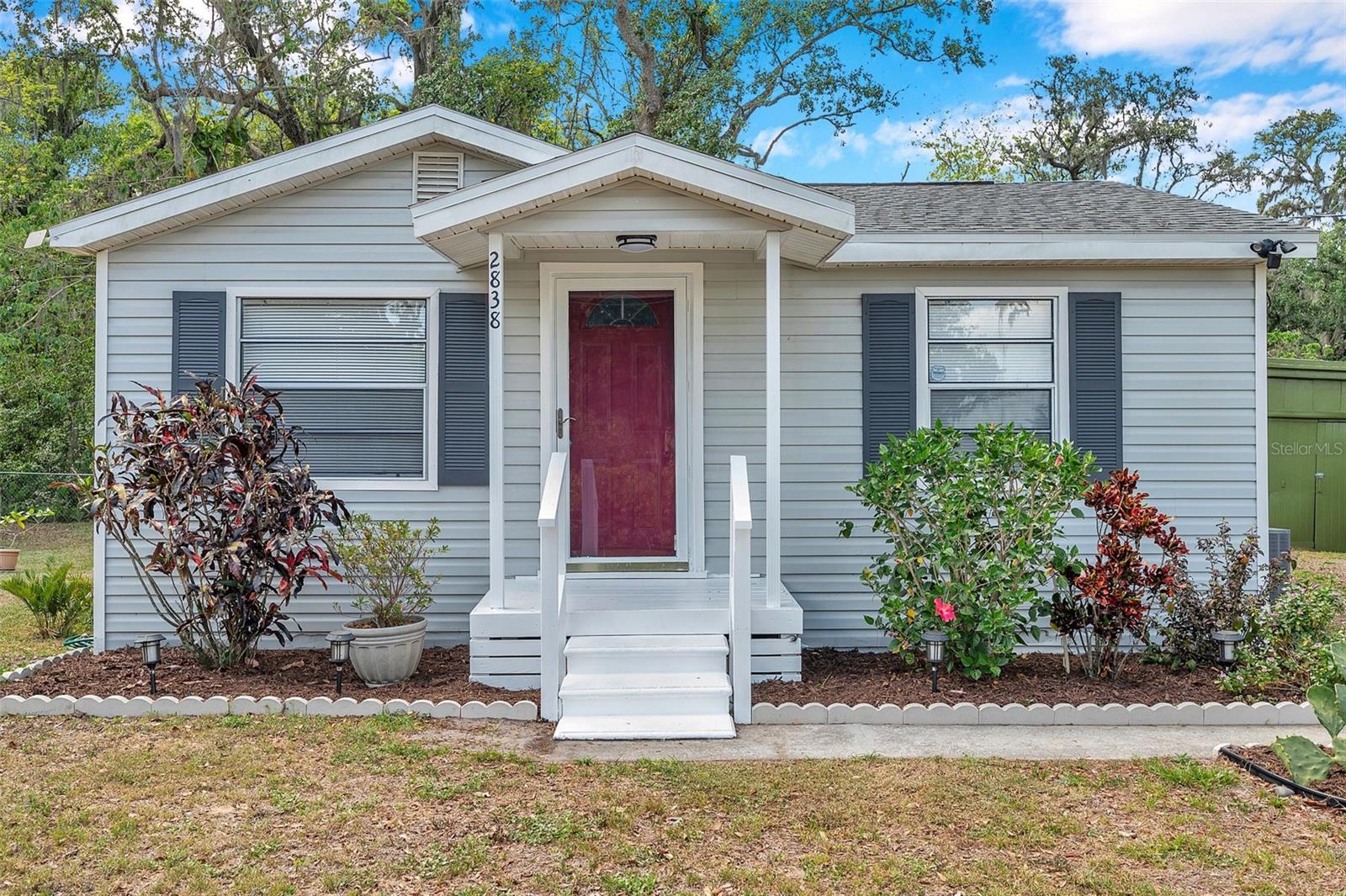 2838 N VALRICO RD, SEFFNER, FL, 33584
