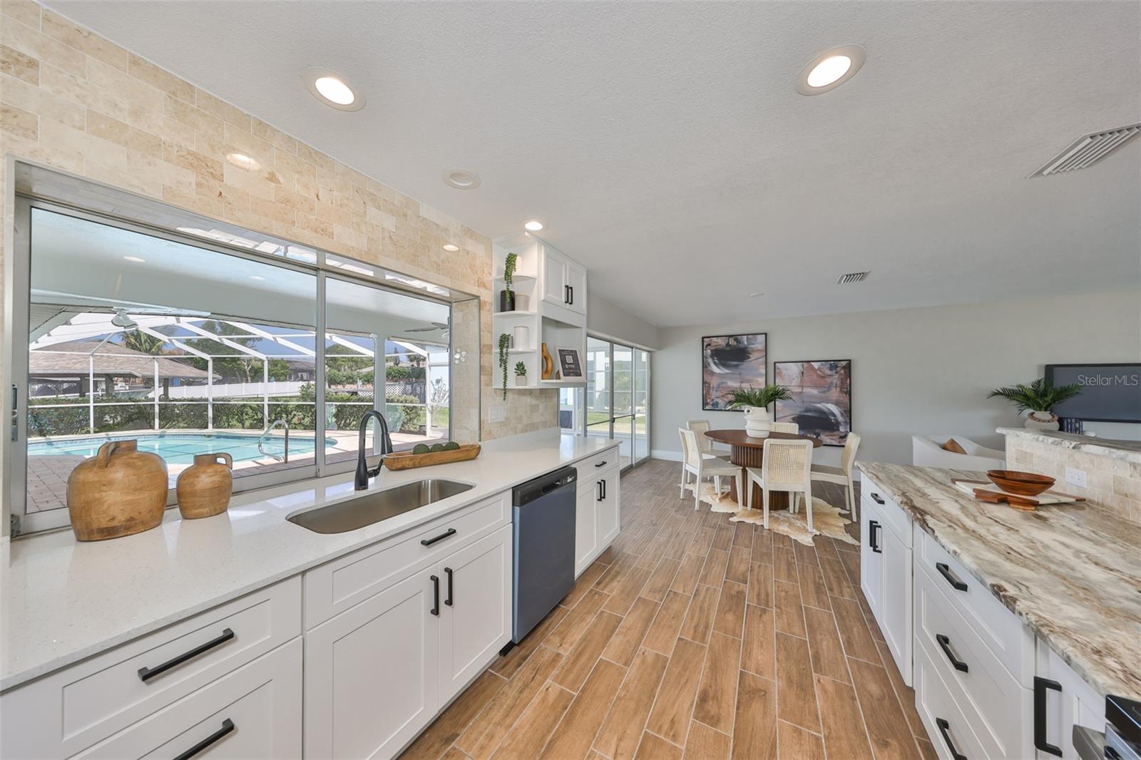 6322 COTTONWOOD LN, APOLLO BEACH, FL, 33572