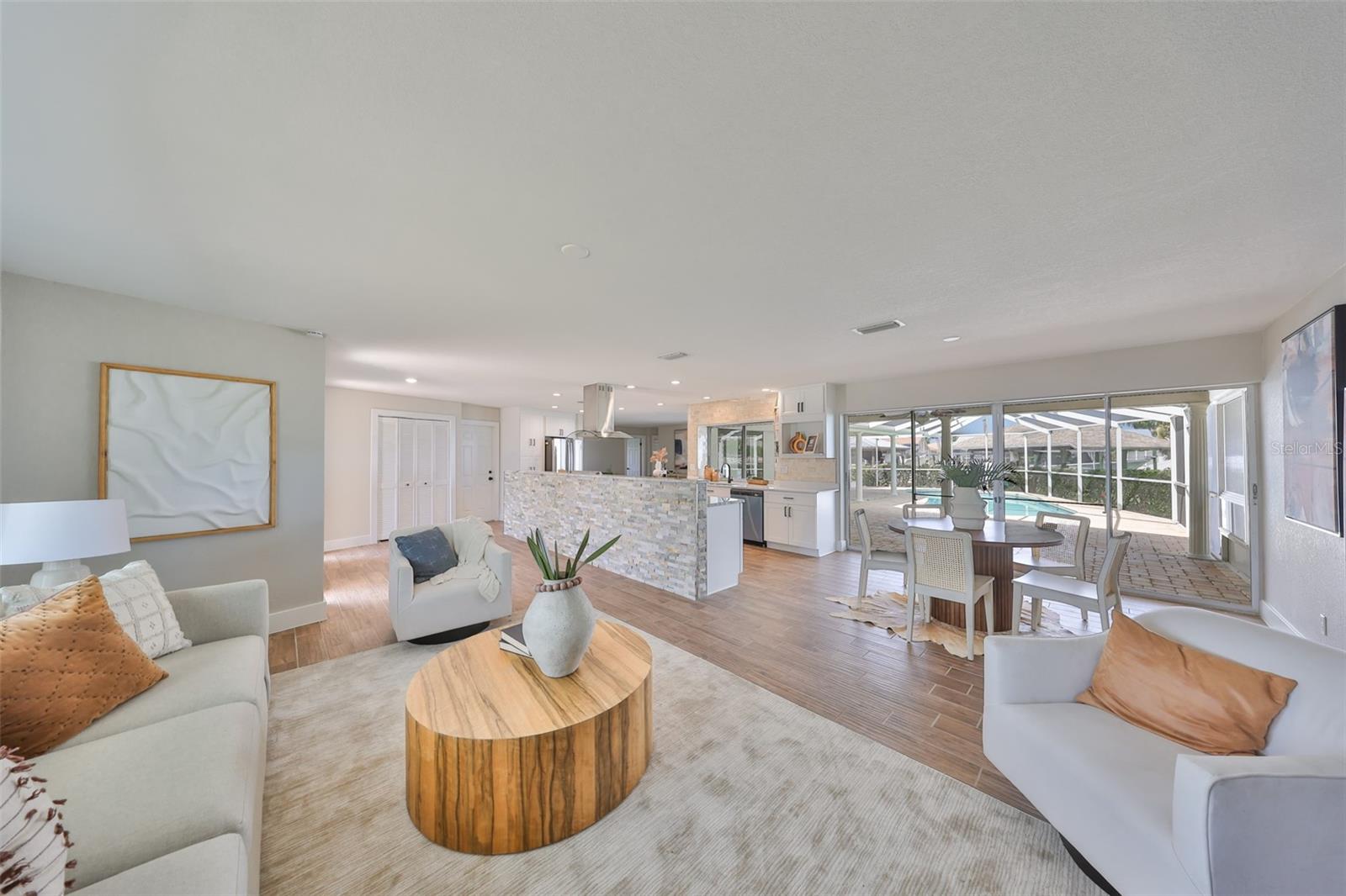 6322 COTTONWOOD LN, APOLLO BEACH, FL, 33572