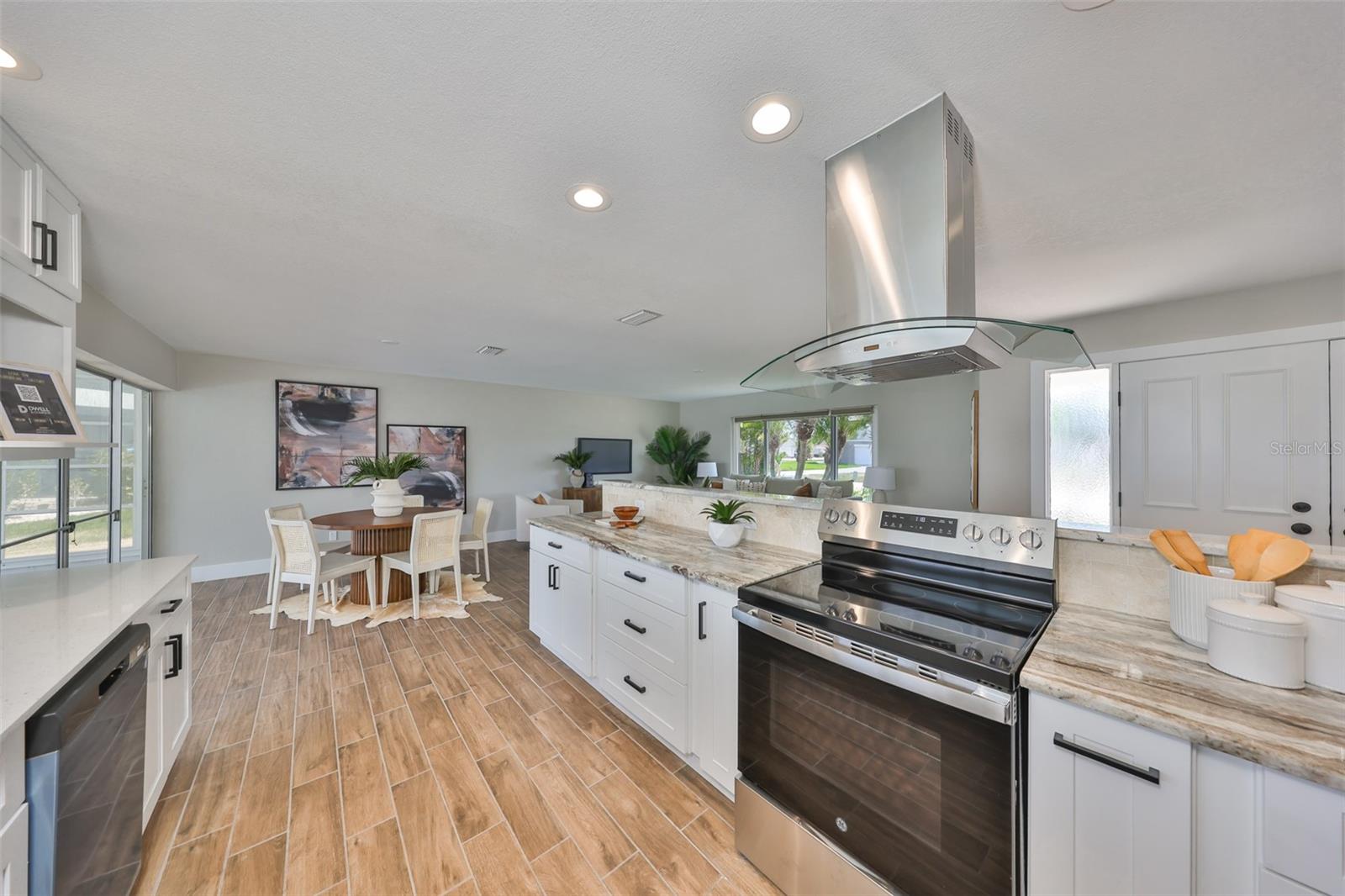 6322 COTTONWOOD LN, APOLLO BEACH, FL, 33572