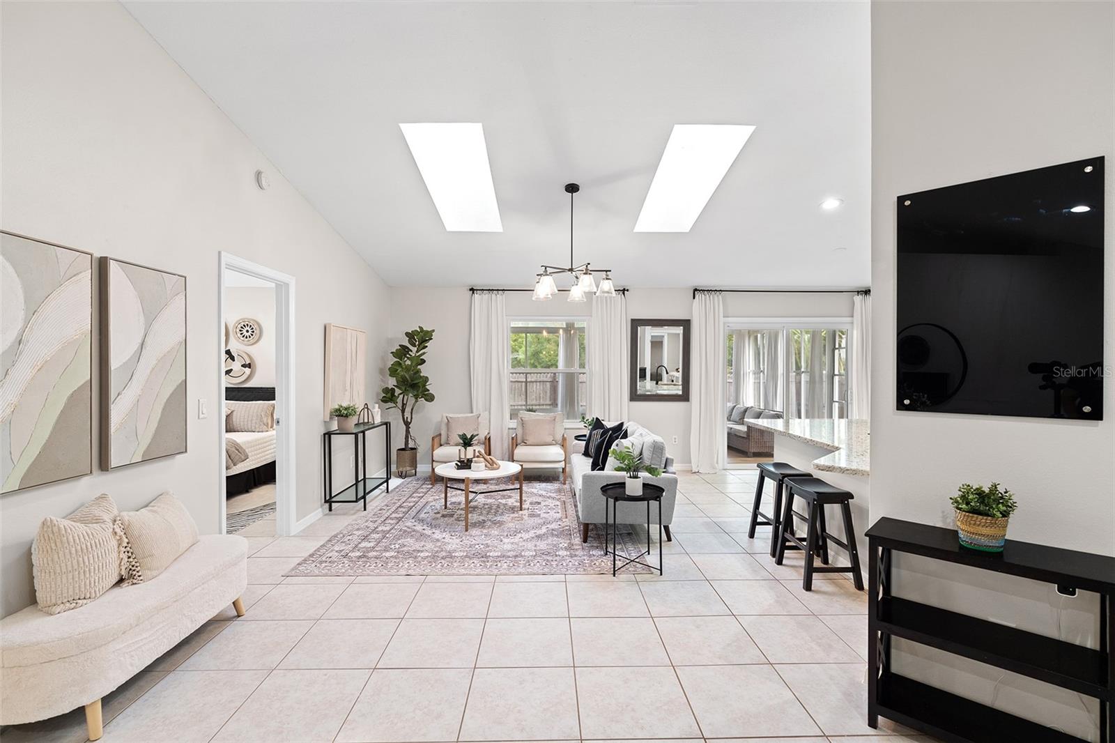 11005 CYPRESS LEAF DR, ORLANDO, FL, 32825