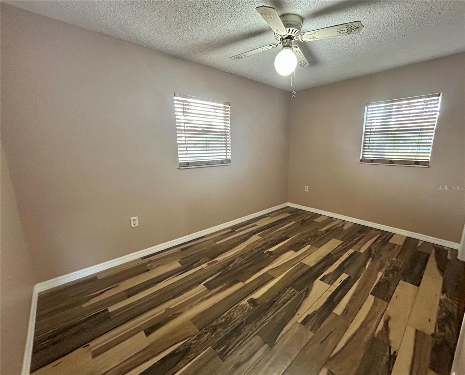 31900 BLANTON LN, TAVARES, FL, 32778