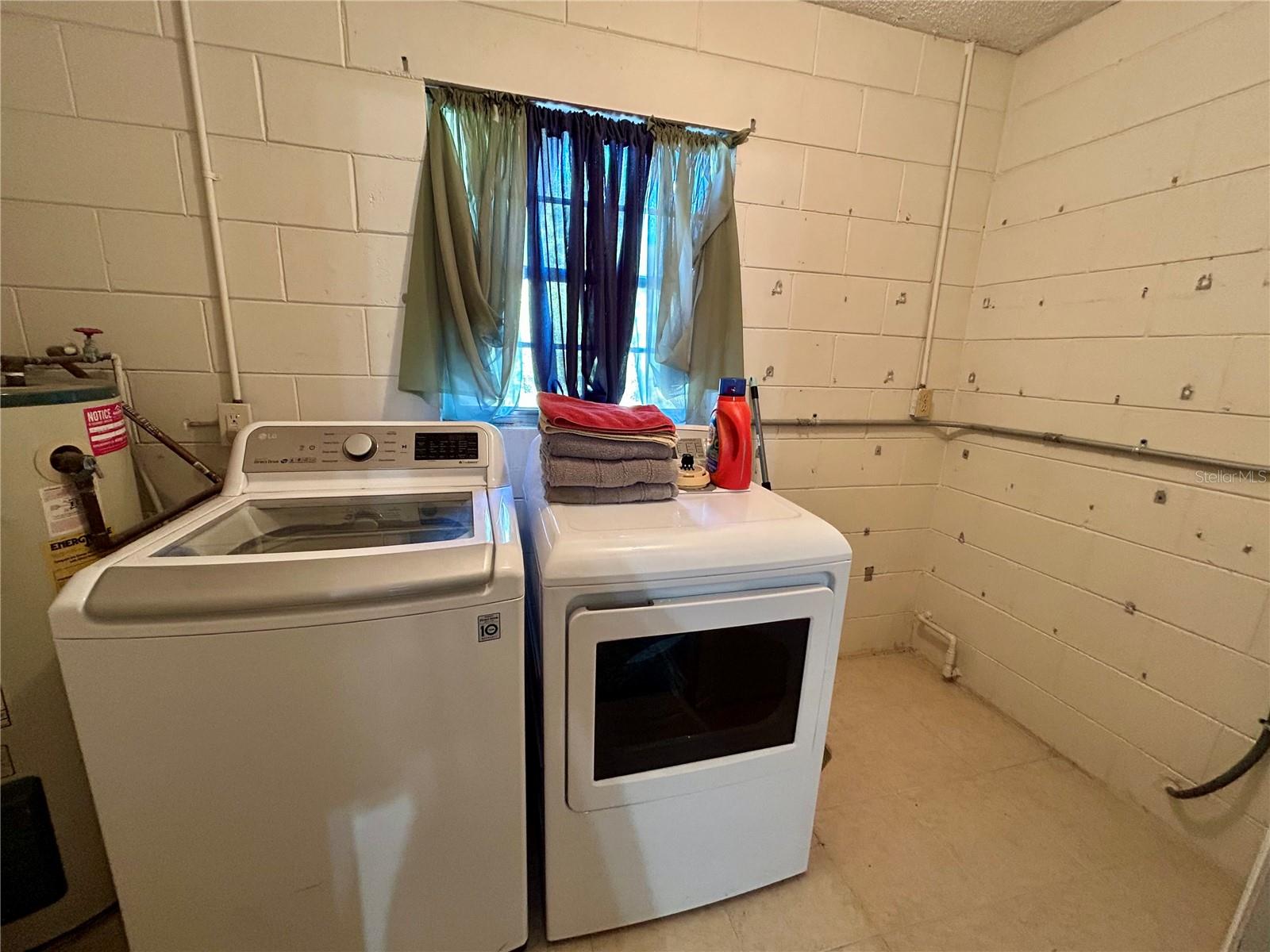 31900 BLANTON LN, TAVARES, FL, 32778