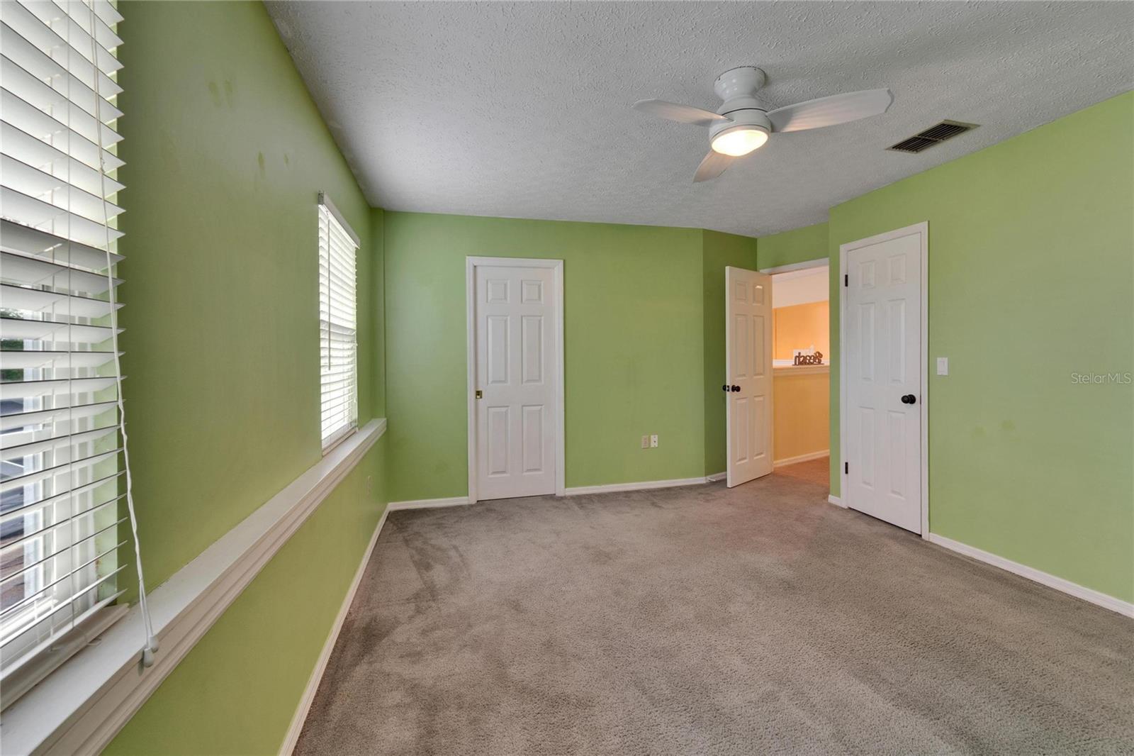 4902 LOG CABIN DR, LAKELAND, FL, 33810