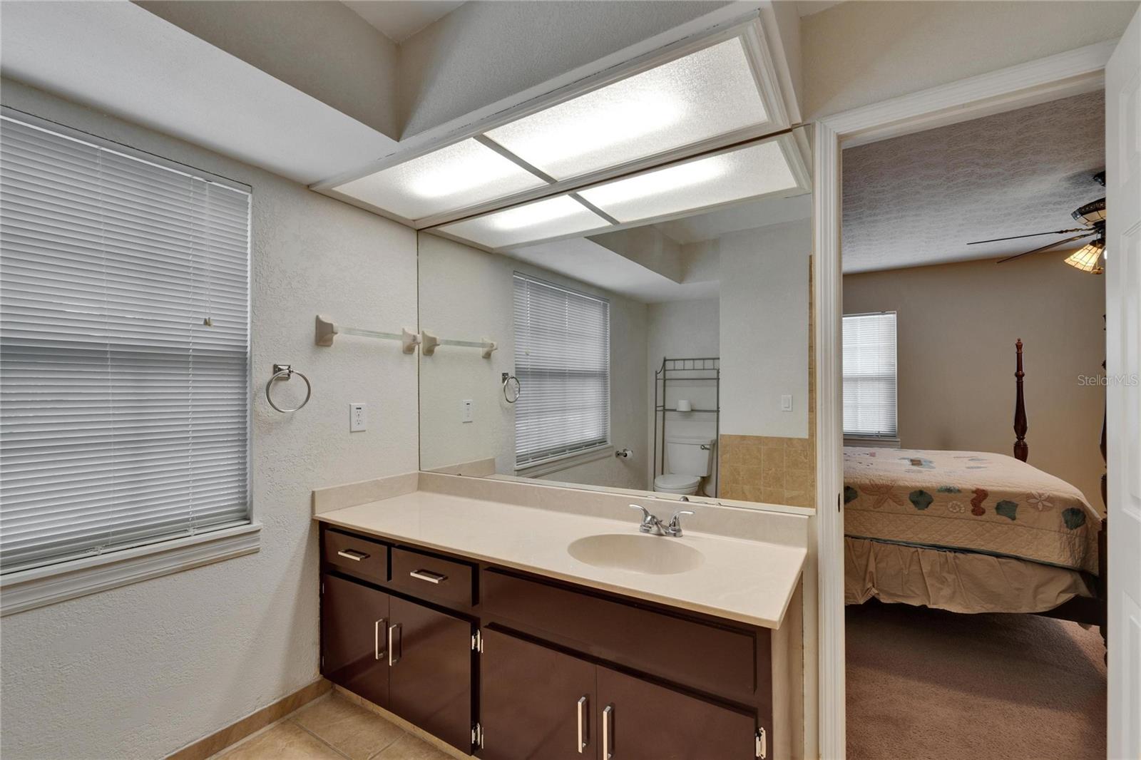 4902 LOG CABIN DR, LAKELAND, FL, 33810