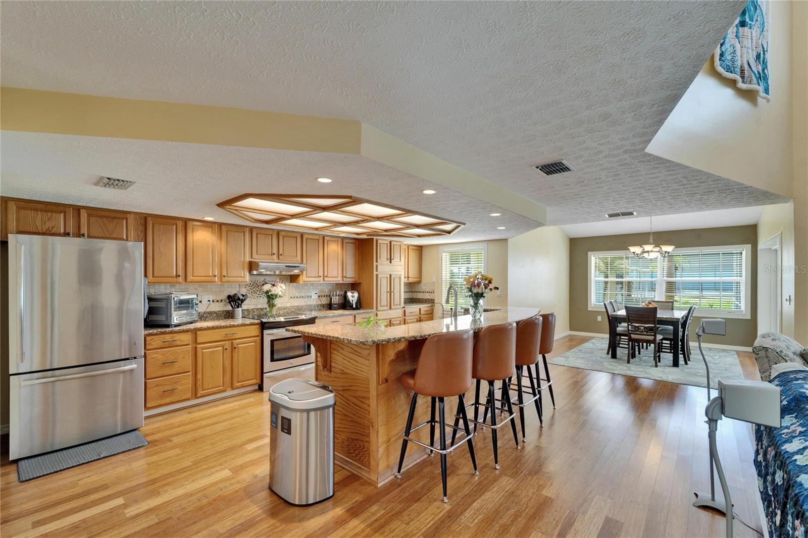 4902 LOG CABIN DR, LAKELAND, FL, 33810