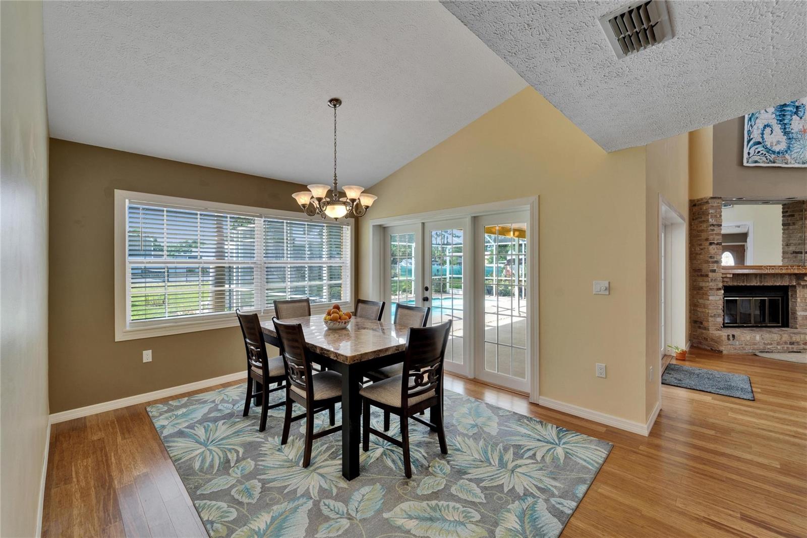 4902 LOG CABIN DR, LAKELAND, FL, 33810