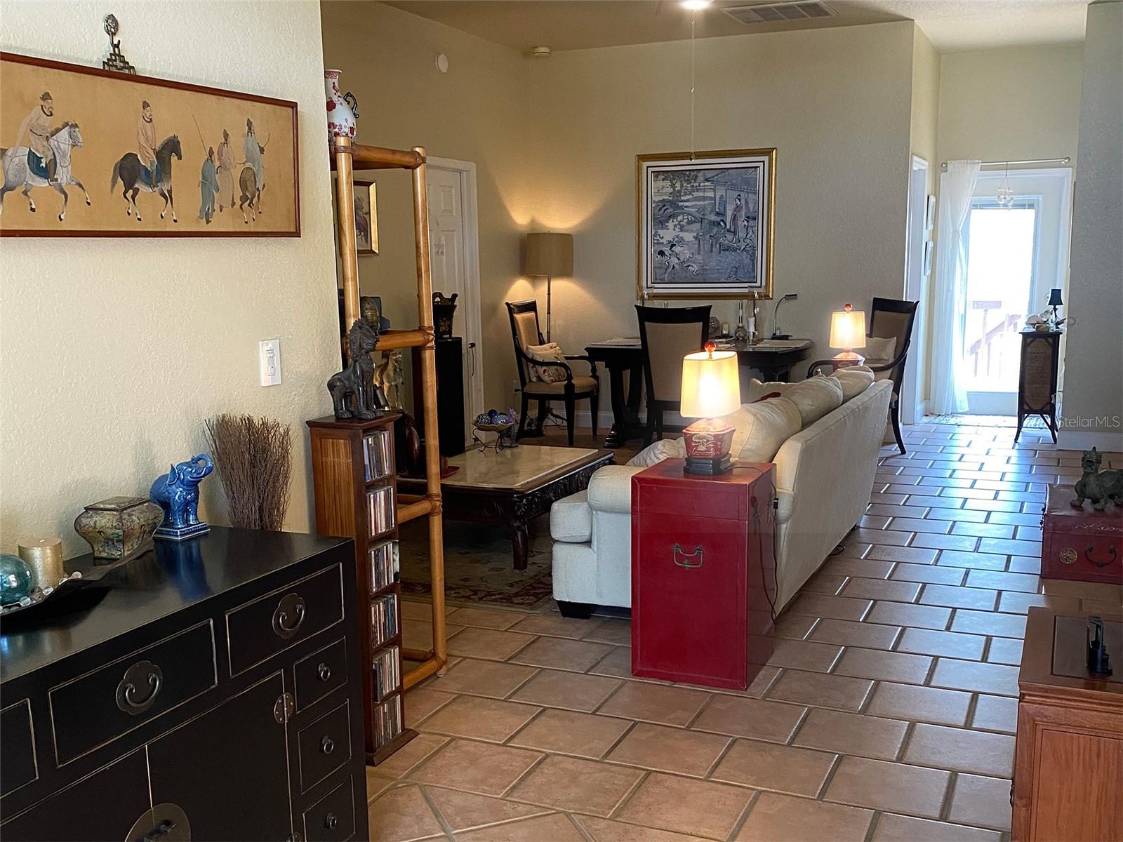 301 1/2 SHORE DR E, OLDSMAR, FL, 34677
