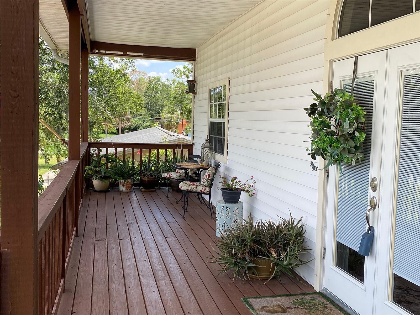 301 1/2 SHORE DR E, OLDSMAR, FL, 34677