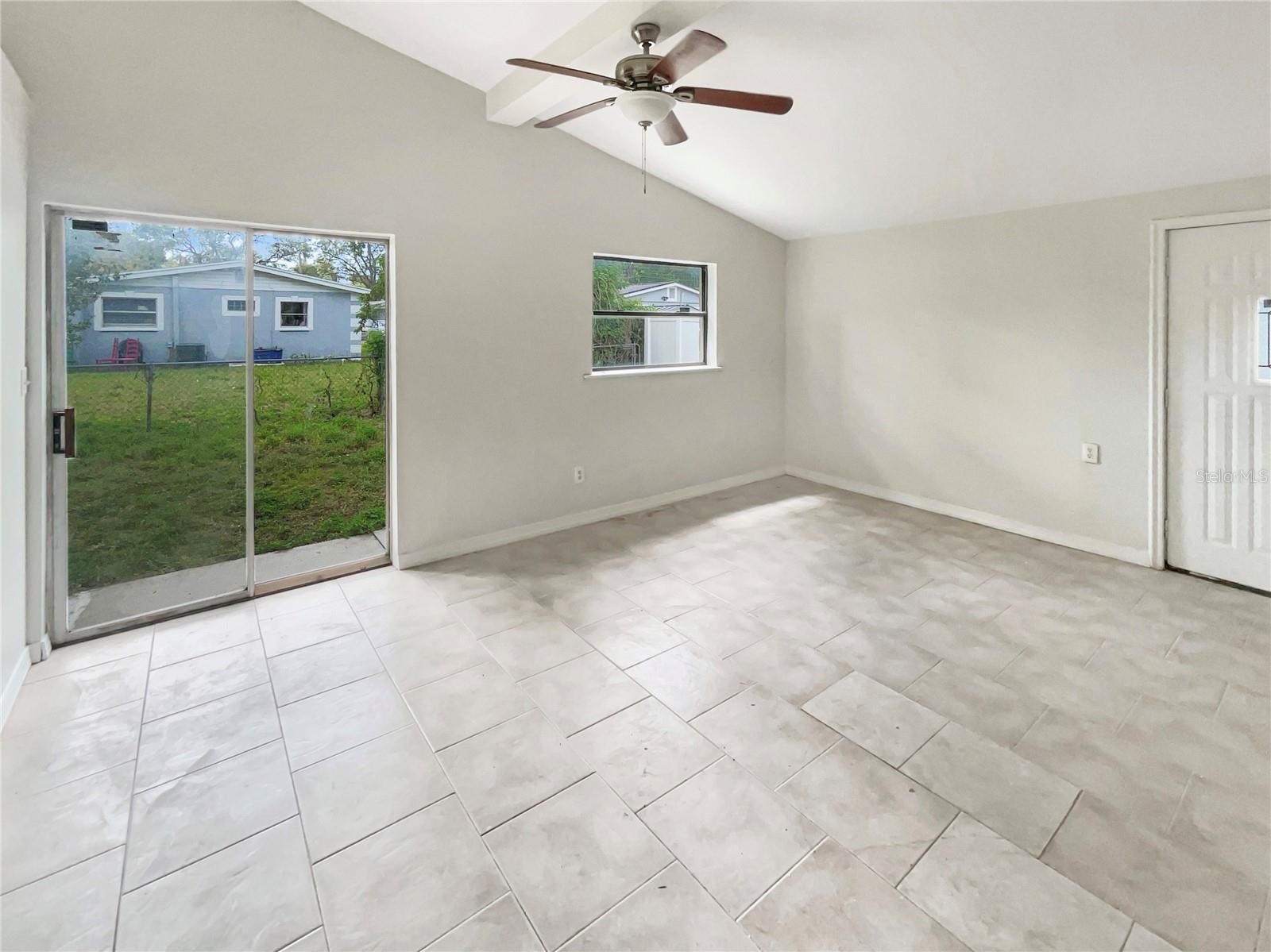 2405 E ANNIE ST, TAMPA, FL, 33612
