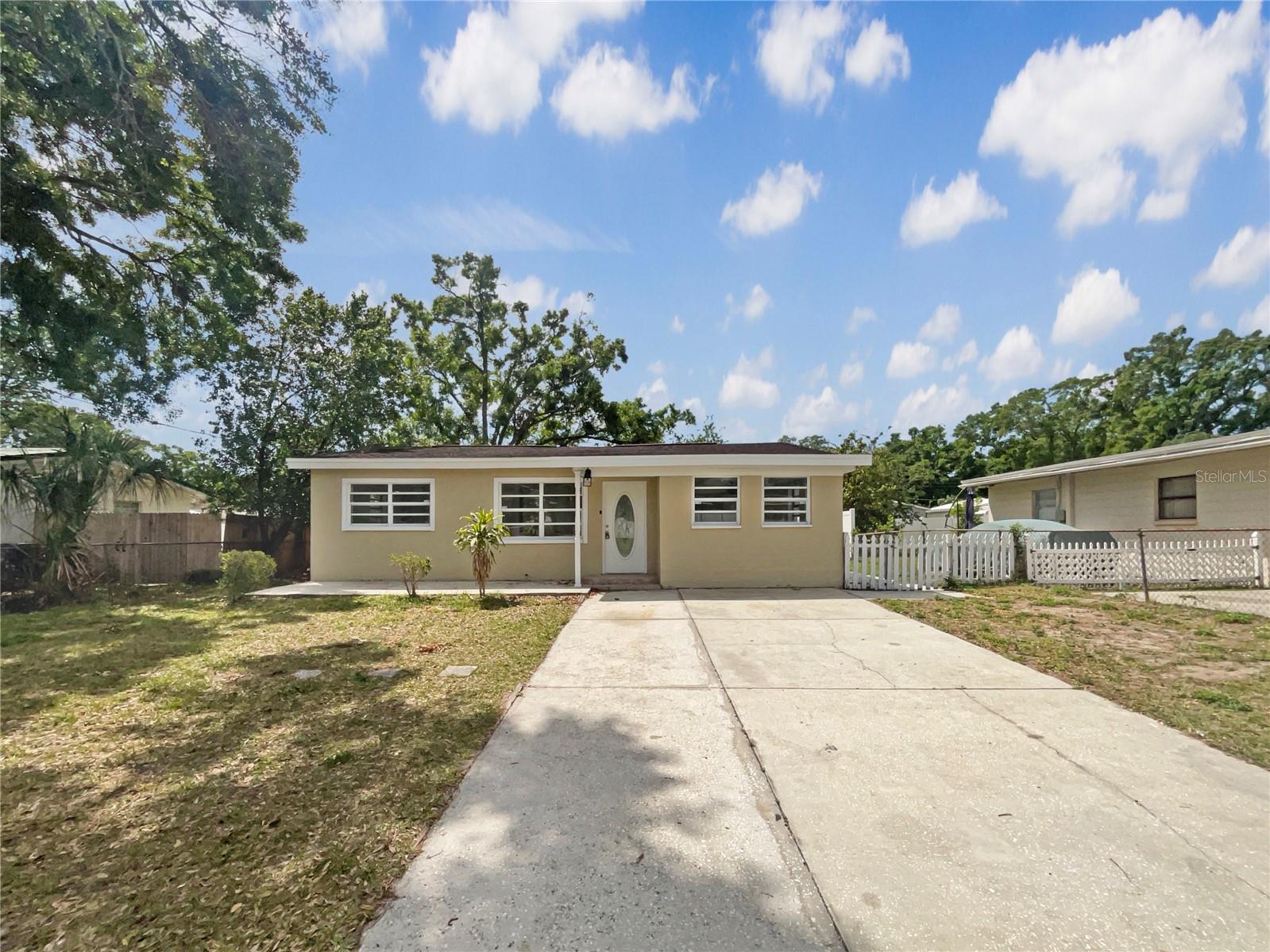 2405 E ANNIE ST, TAMPA, FL, 33612