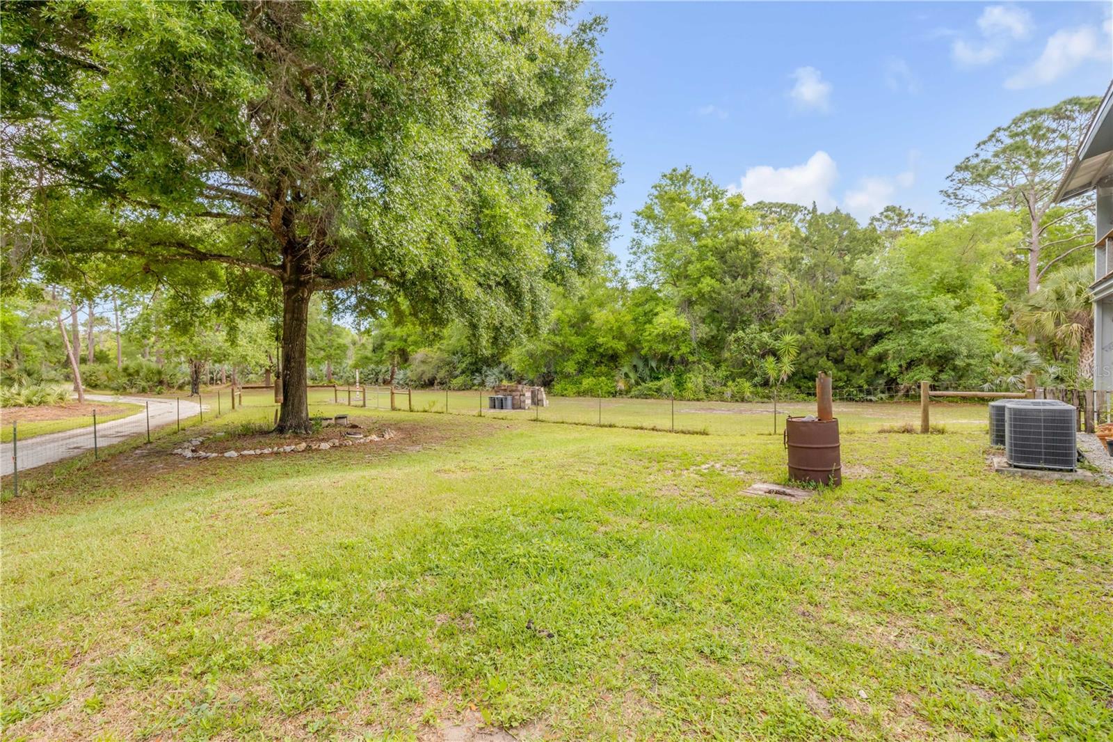 145 BAYWOOD DR, OAK HILL, FL, 32759