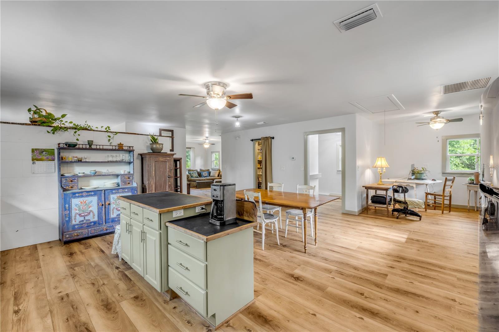 145 BAYWOOD DR, OAK HILL, FL, 32759