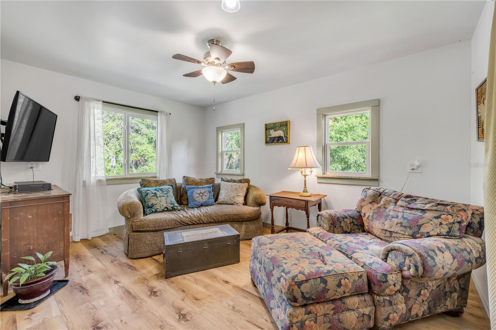 145 BAYWOOD DR, OAK HILL, FL, 32759