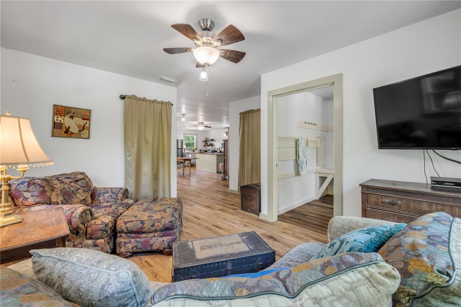 145 BAYWOOD DR, OAK HILL, FL, 32759