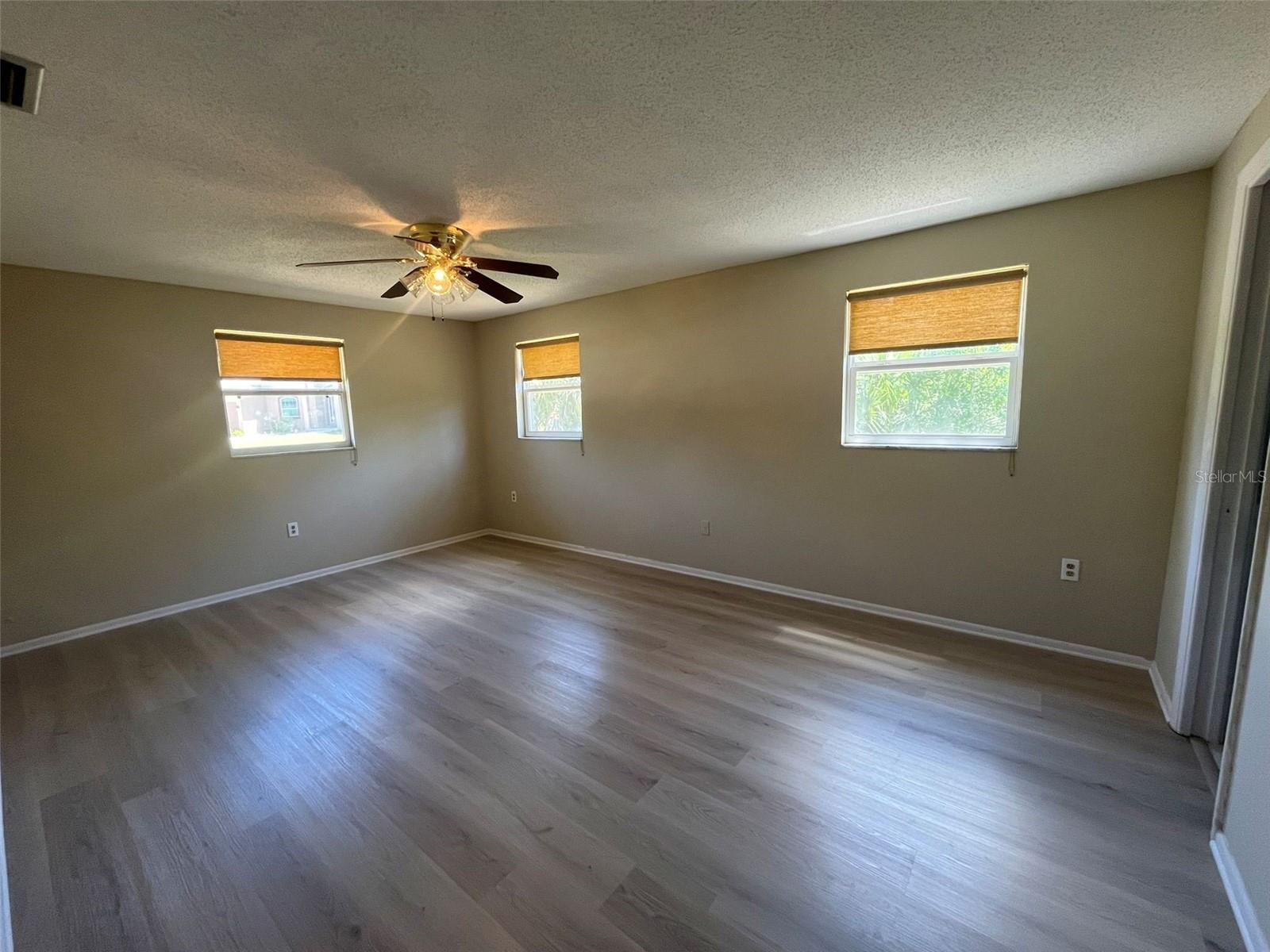 505 FAIRVIEW AVE NW, PORT CHARLOTTE, FL, 33952