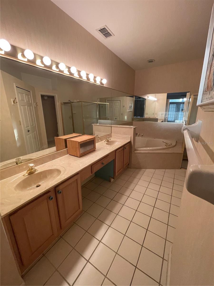 1750 SAINT TROPEZ CT, KISSIMMEE, FL, 34744