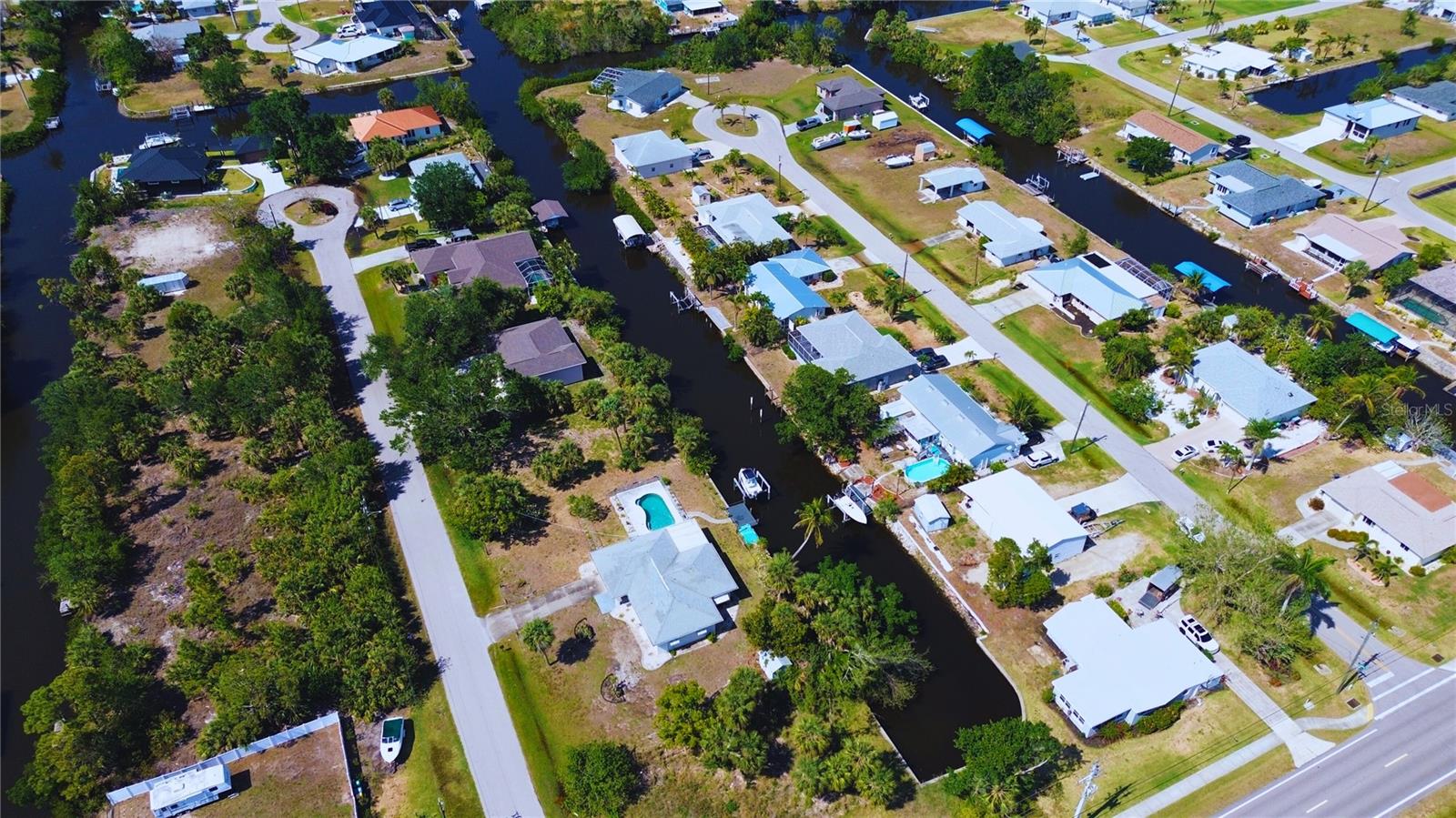 3128 BANYAN WAY, PUNTA GORDA, FL, 33950