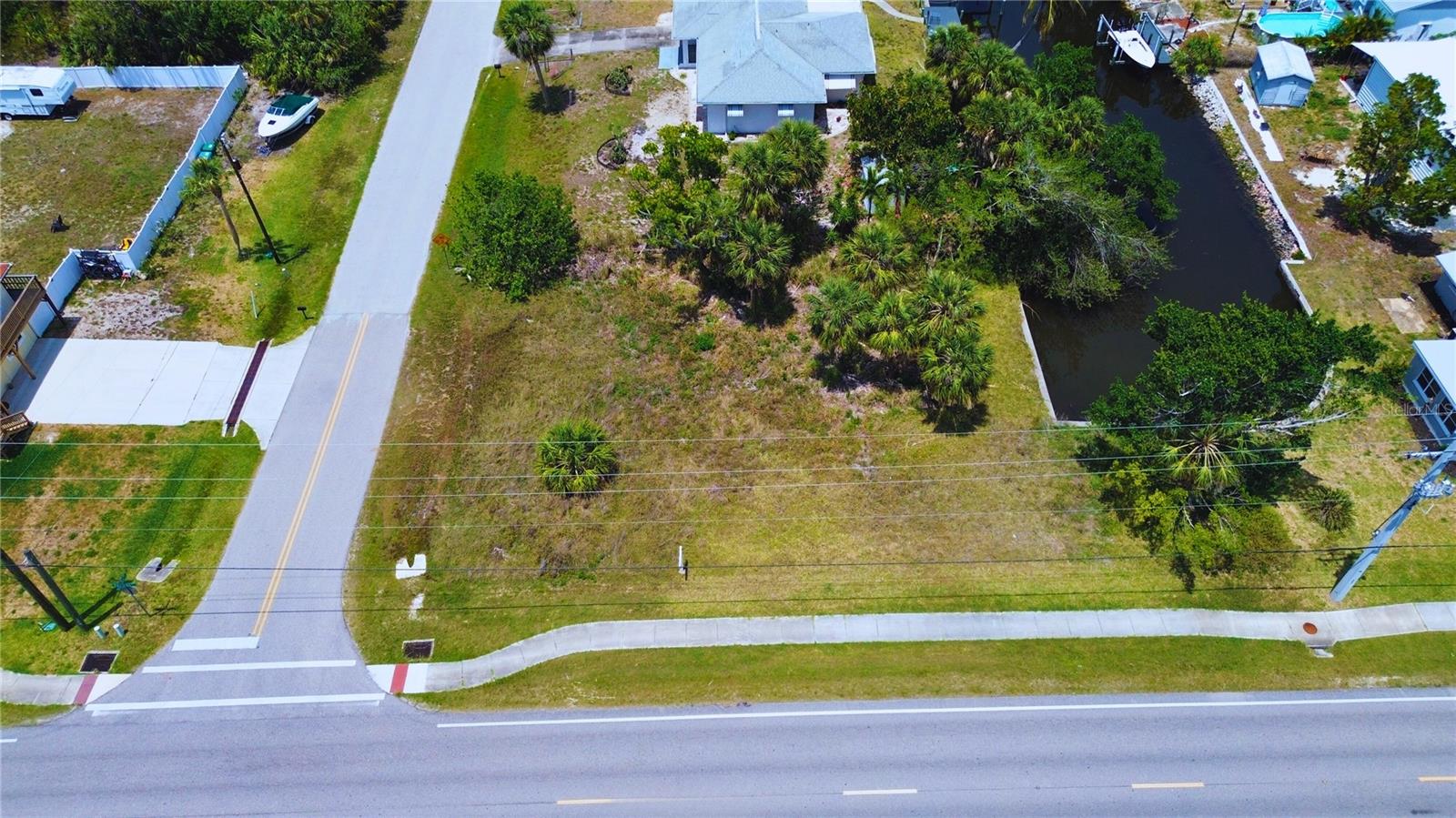 3128 BANYAN WAY, PUNTA GORDA, FL, 33950
