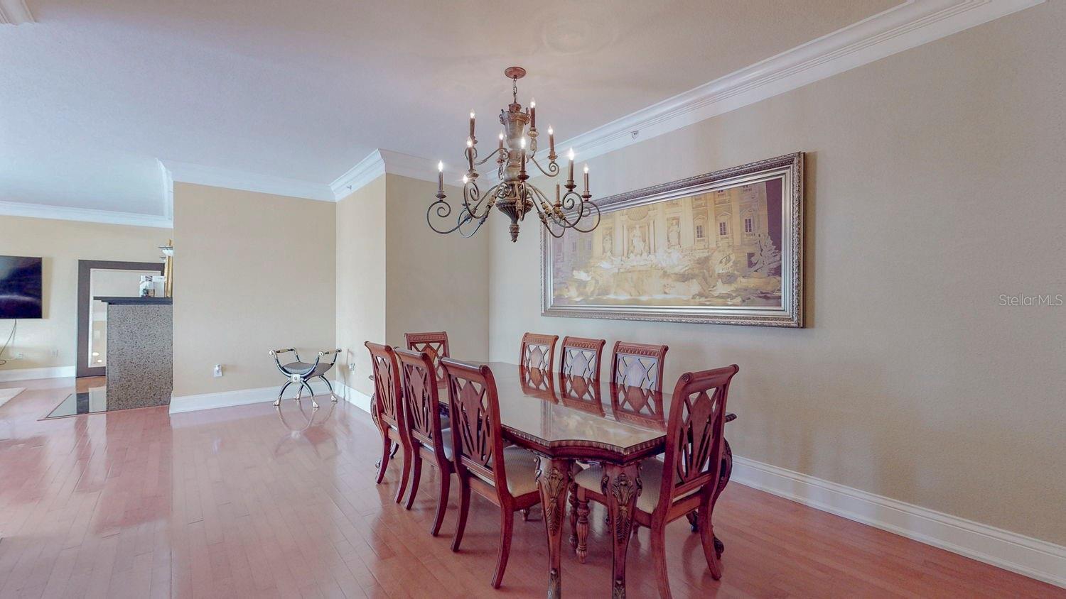 600 GARRISON COVE LN #2B, TAMPA, FL, 33602