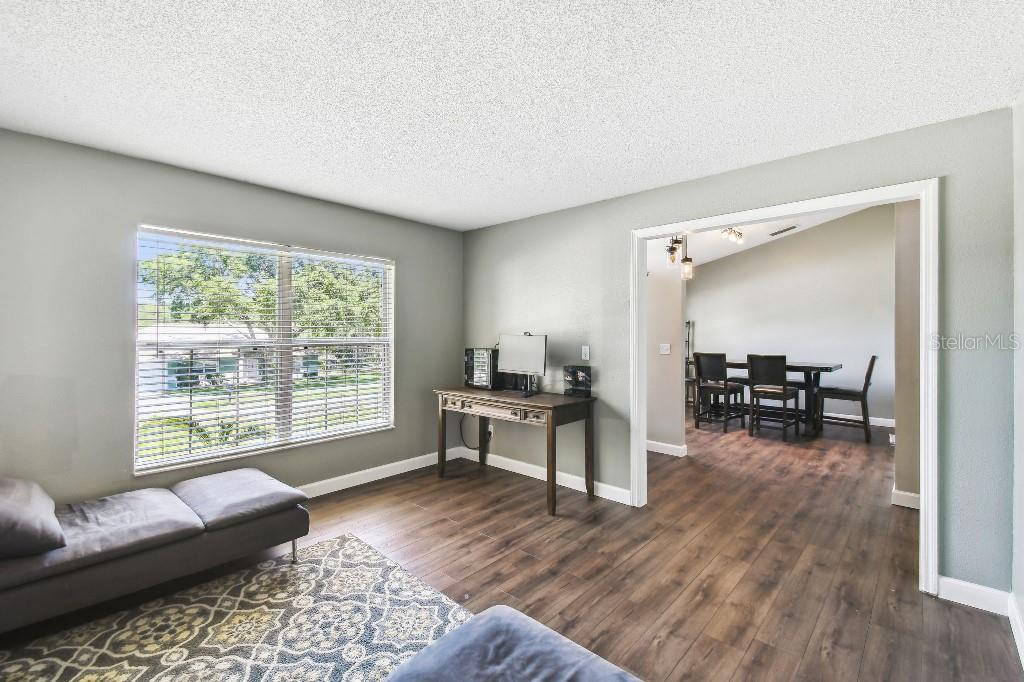 1337 OAK VALLEY BLVD, MINNEOLA, FL, 34715