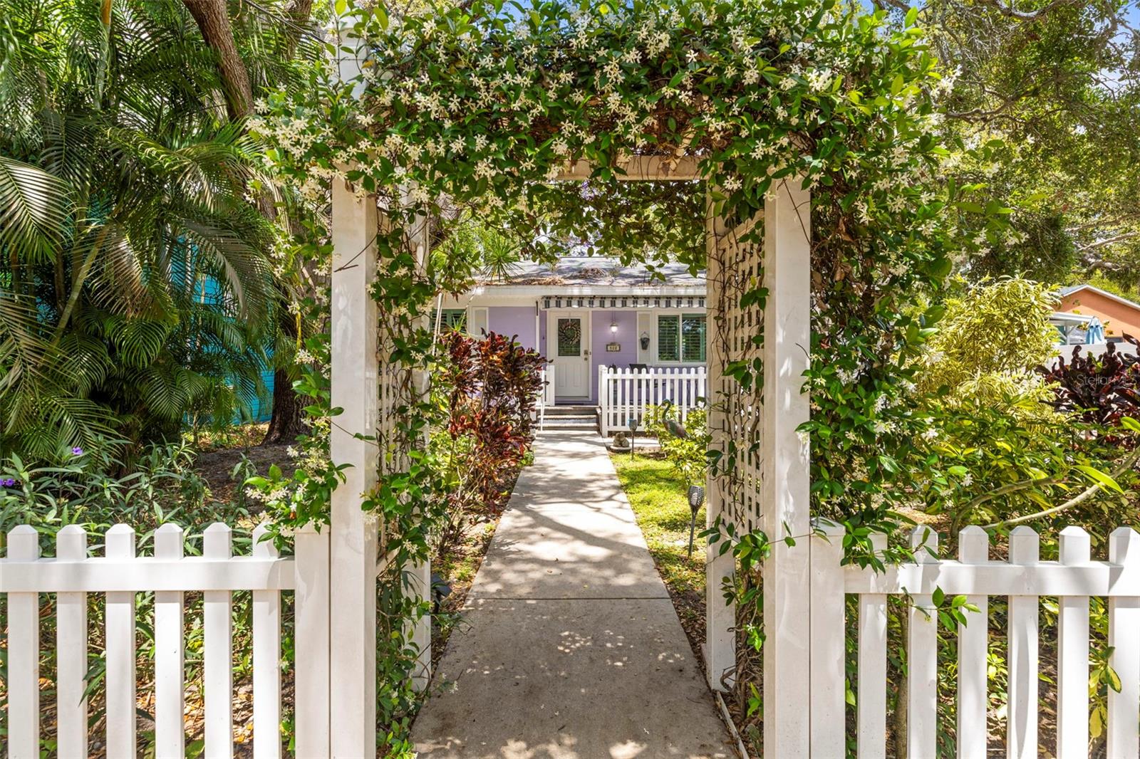 522 JAMES ST, DUNEDIN, FL, 34698