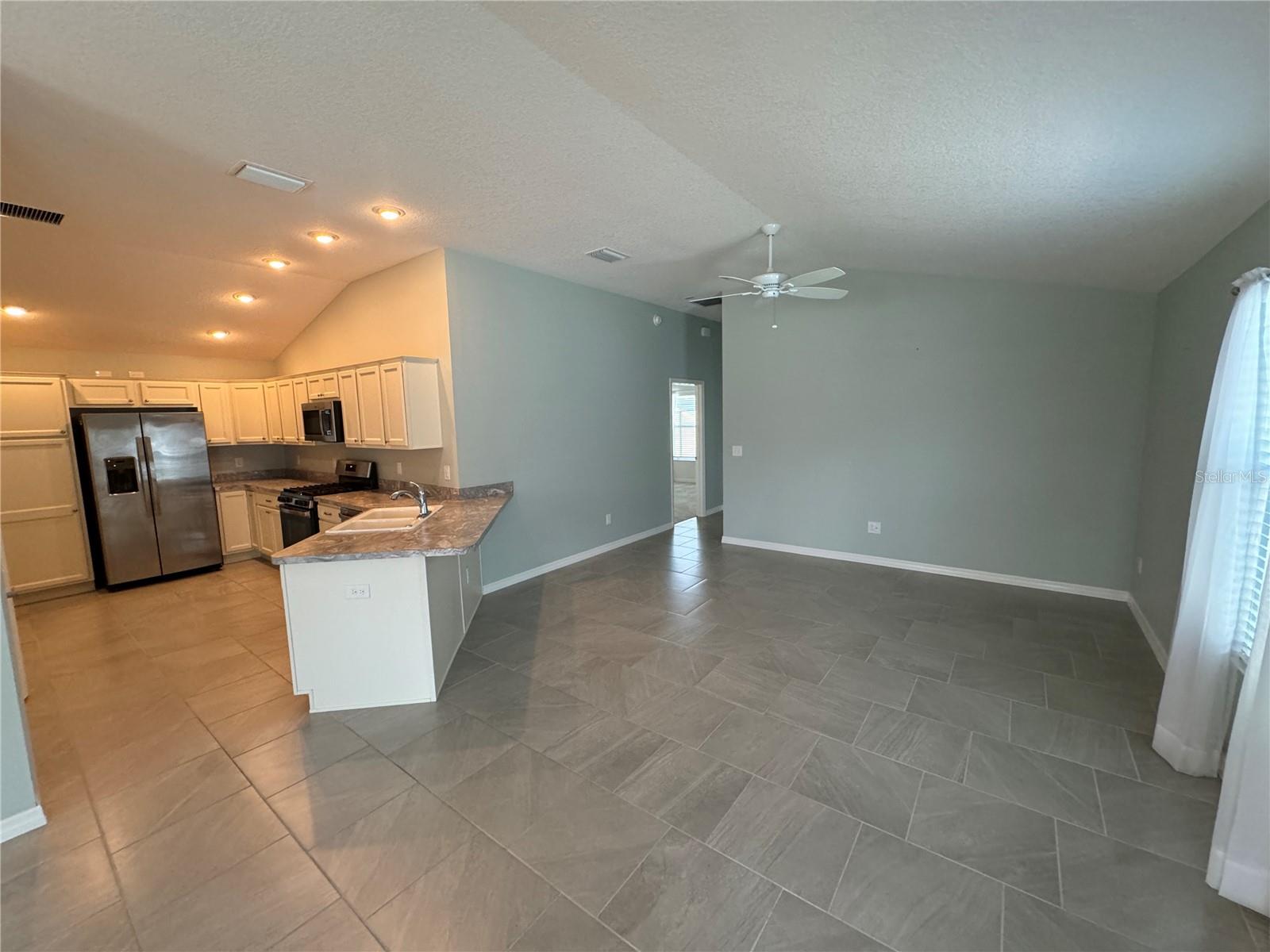 489 KAYLA CT, THE VILLAGES, FL, 32163