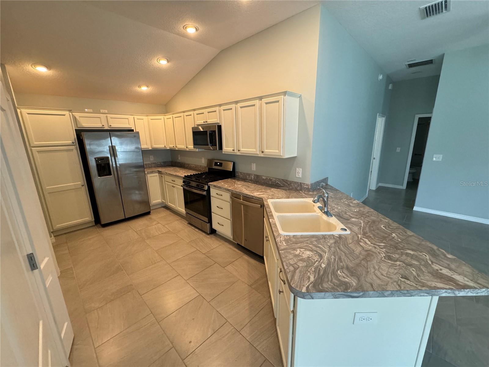 489 KAYLA CT, THE VILLAGES, FL, 32163