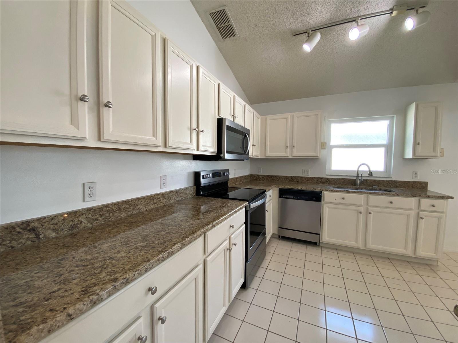 11729 HATCHER CIR, ORLANDO, FL, 32824