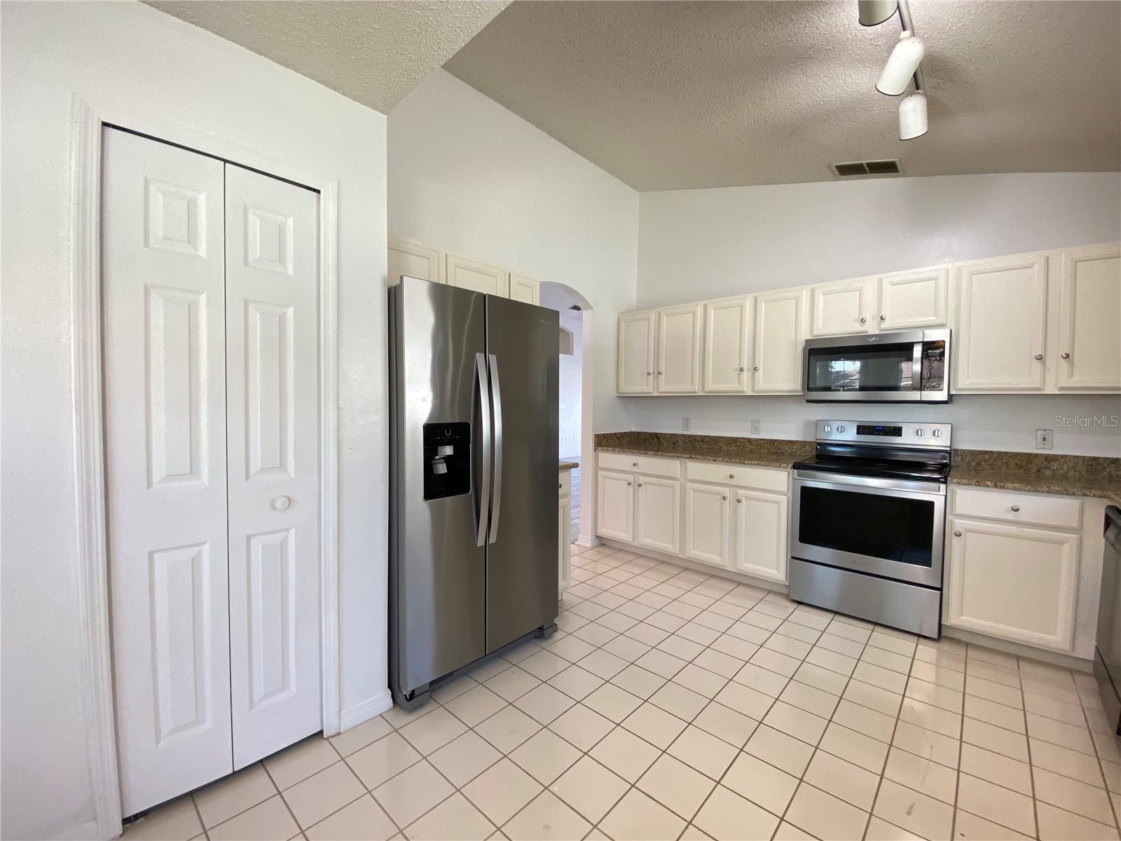 11729 HATCHER CIR, ORLANDO, FL, 32824