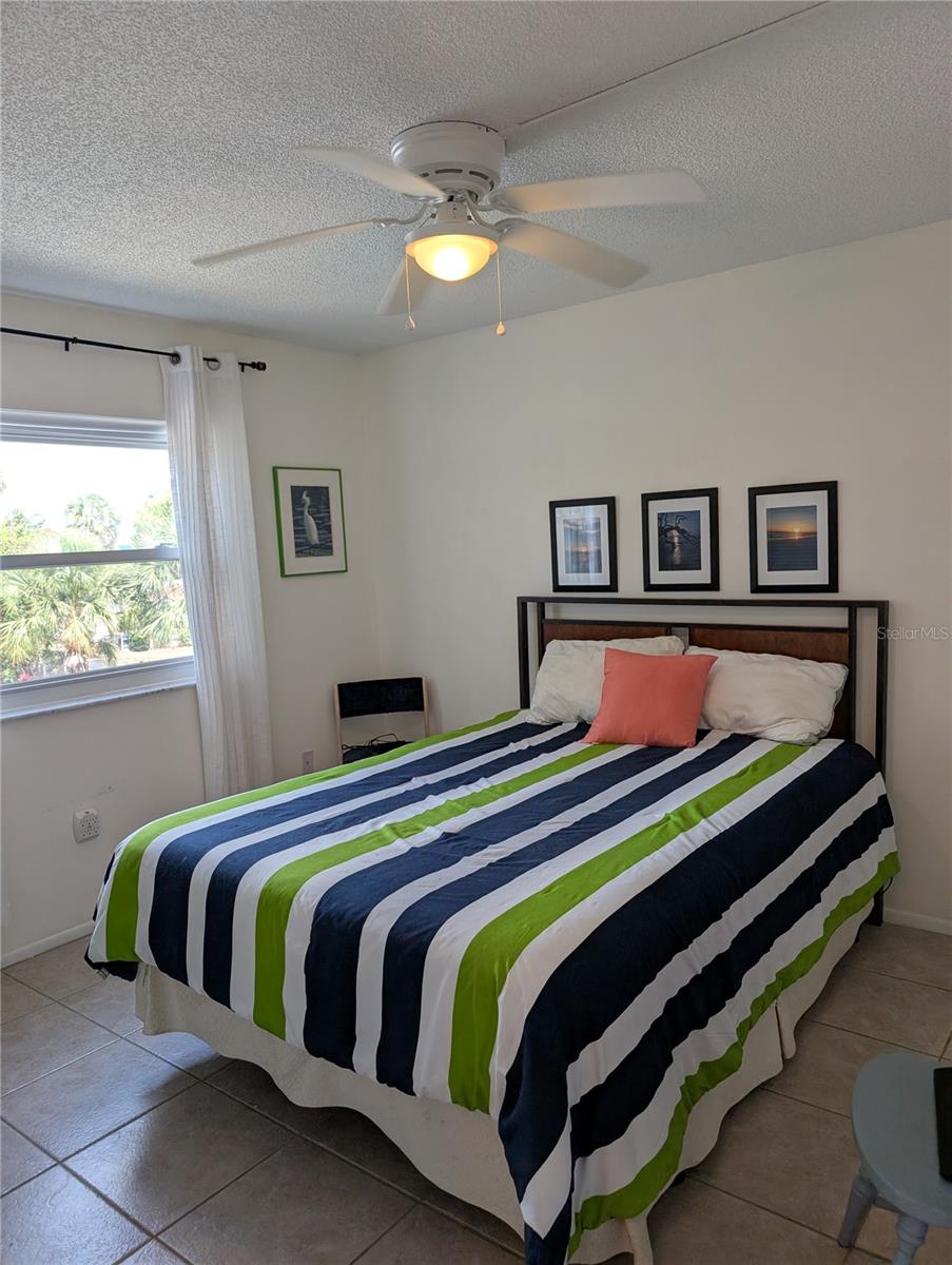 2280 STICKNEY POINT RD #420, SARASOTA, FL, 34231